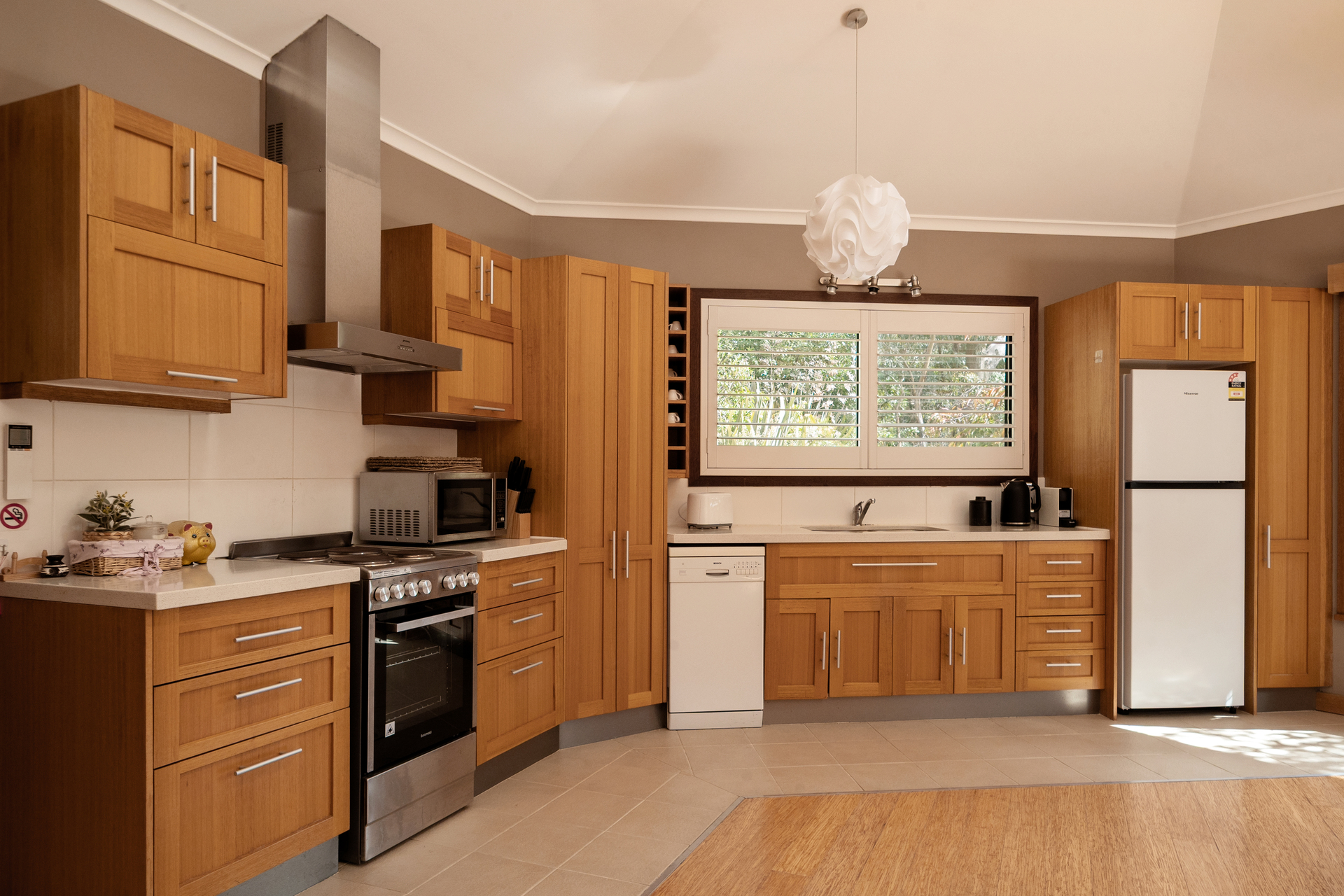 46 EXPLORERS ROAD, Katoomba NSW 2780 - Image 2
