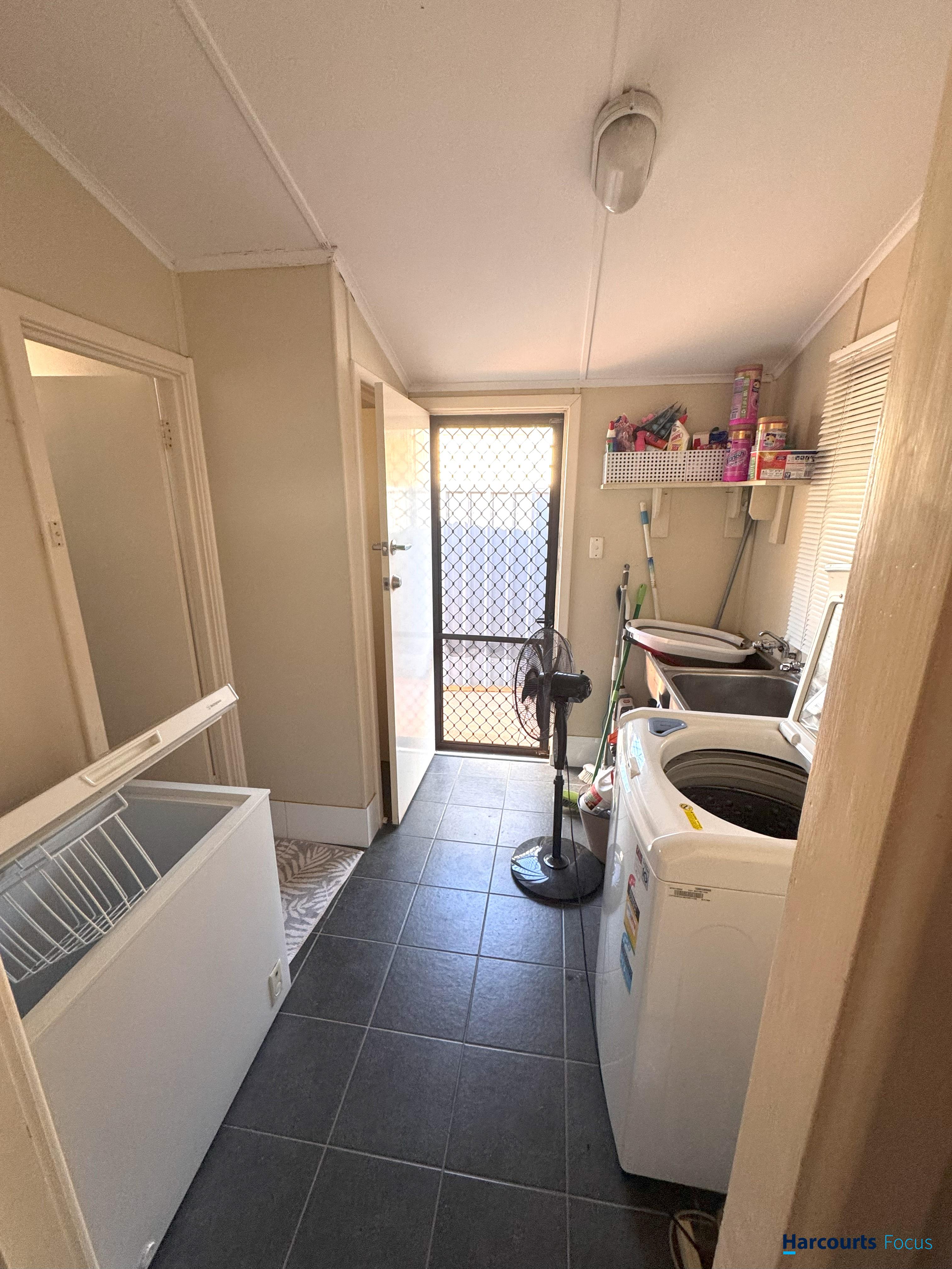 15 Corboys Place, South Hedland, WA 6722 - Image 9