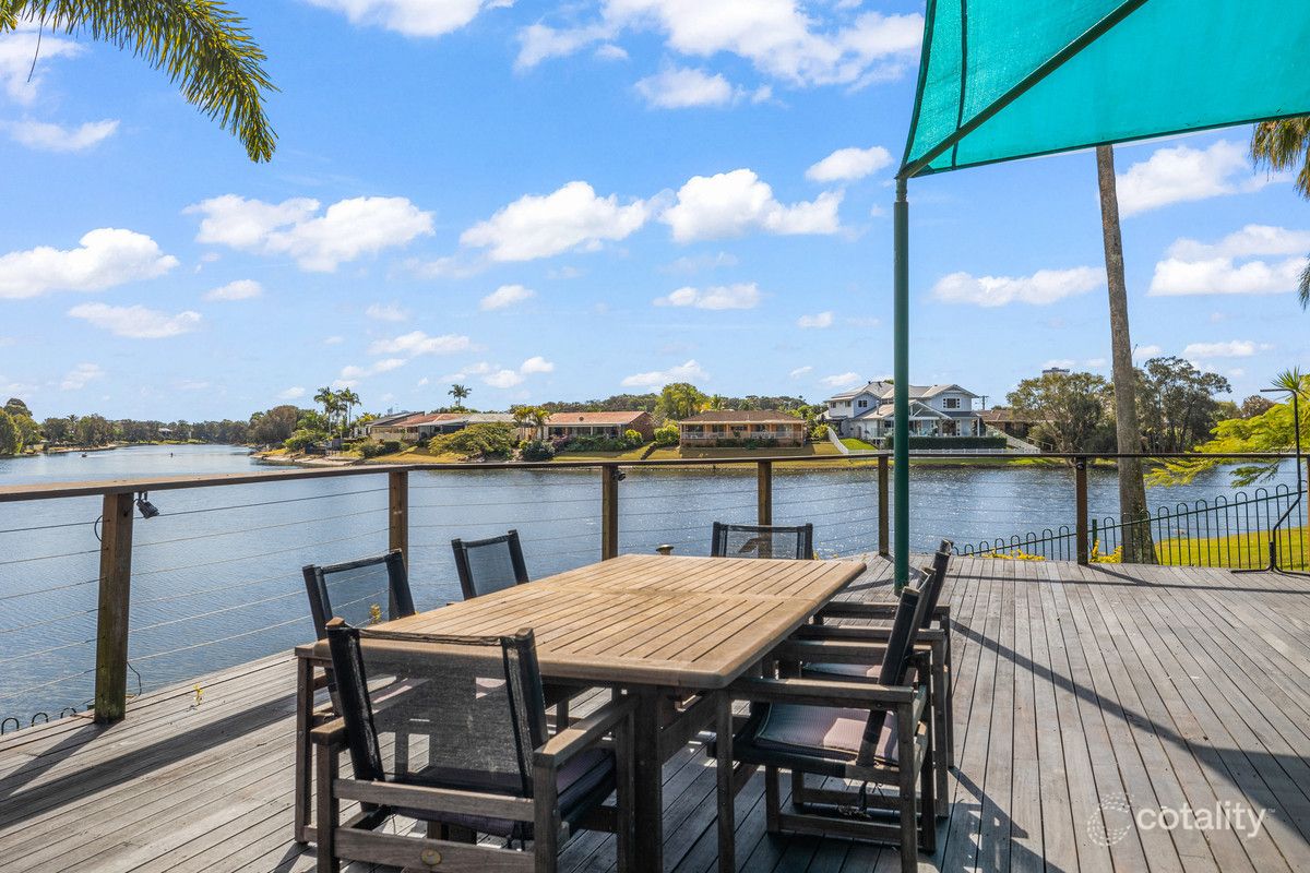 196 ACANTHUS AVENUE, Burleigh Waters QLD 4220 - Image 4