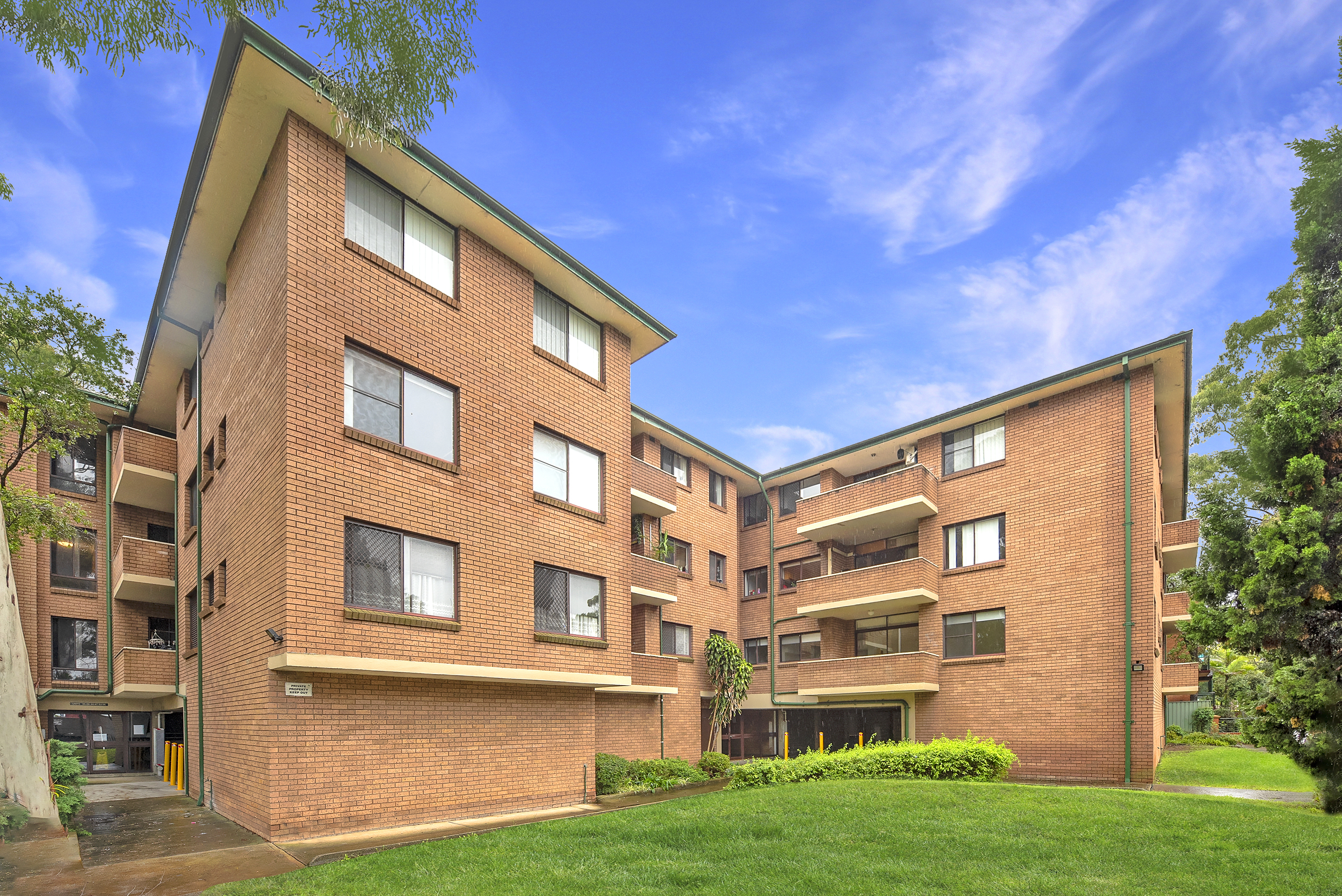 3-bedroom unit at 51 17 RICKARD ROAD, BANKSTOWN NSW 2200, Canterbury-Bankstown, New South Wales