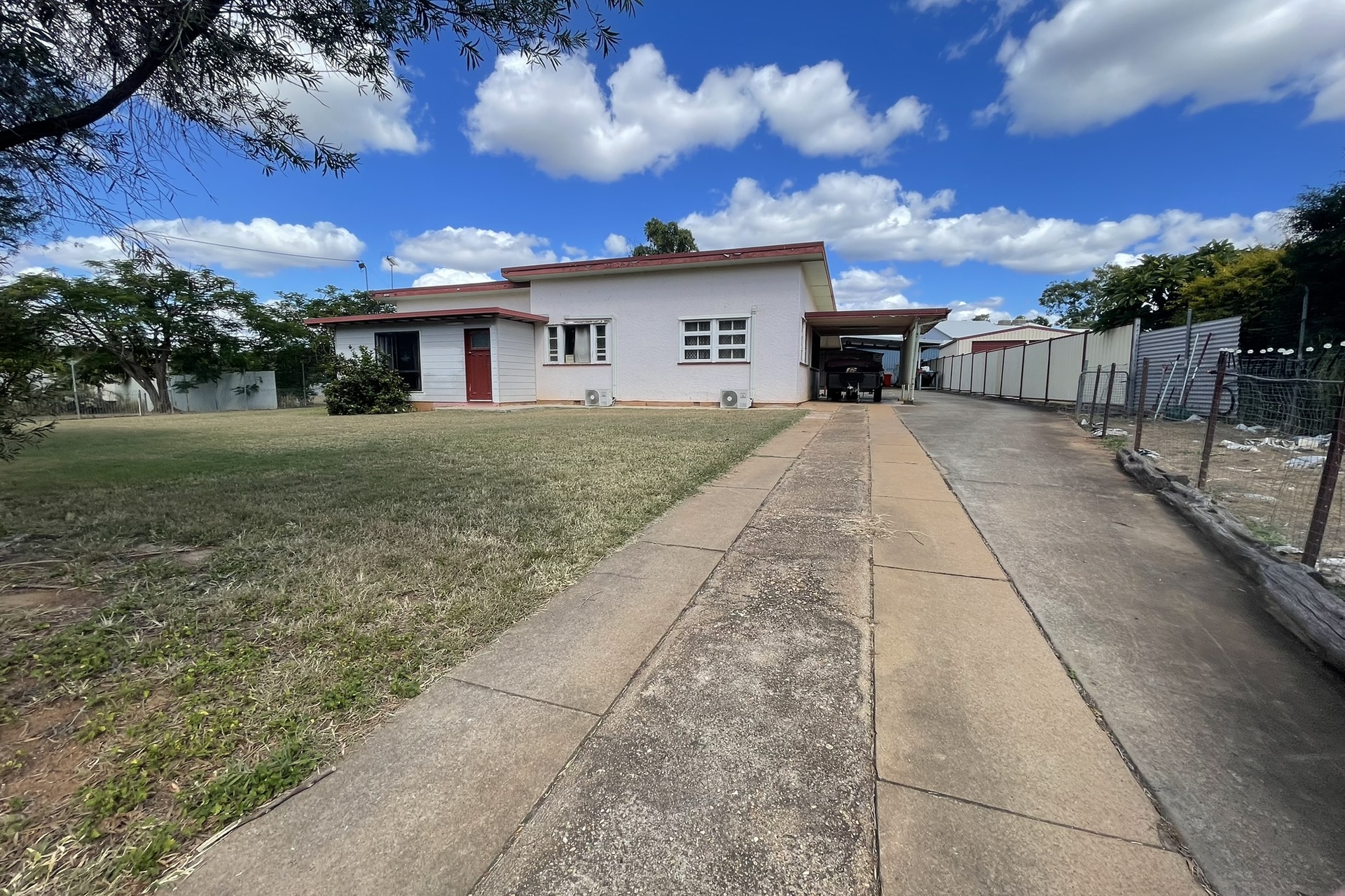 33 LIME STREET, Clermont QLD 4721 - Image 2