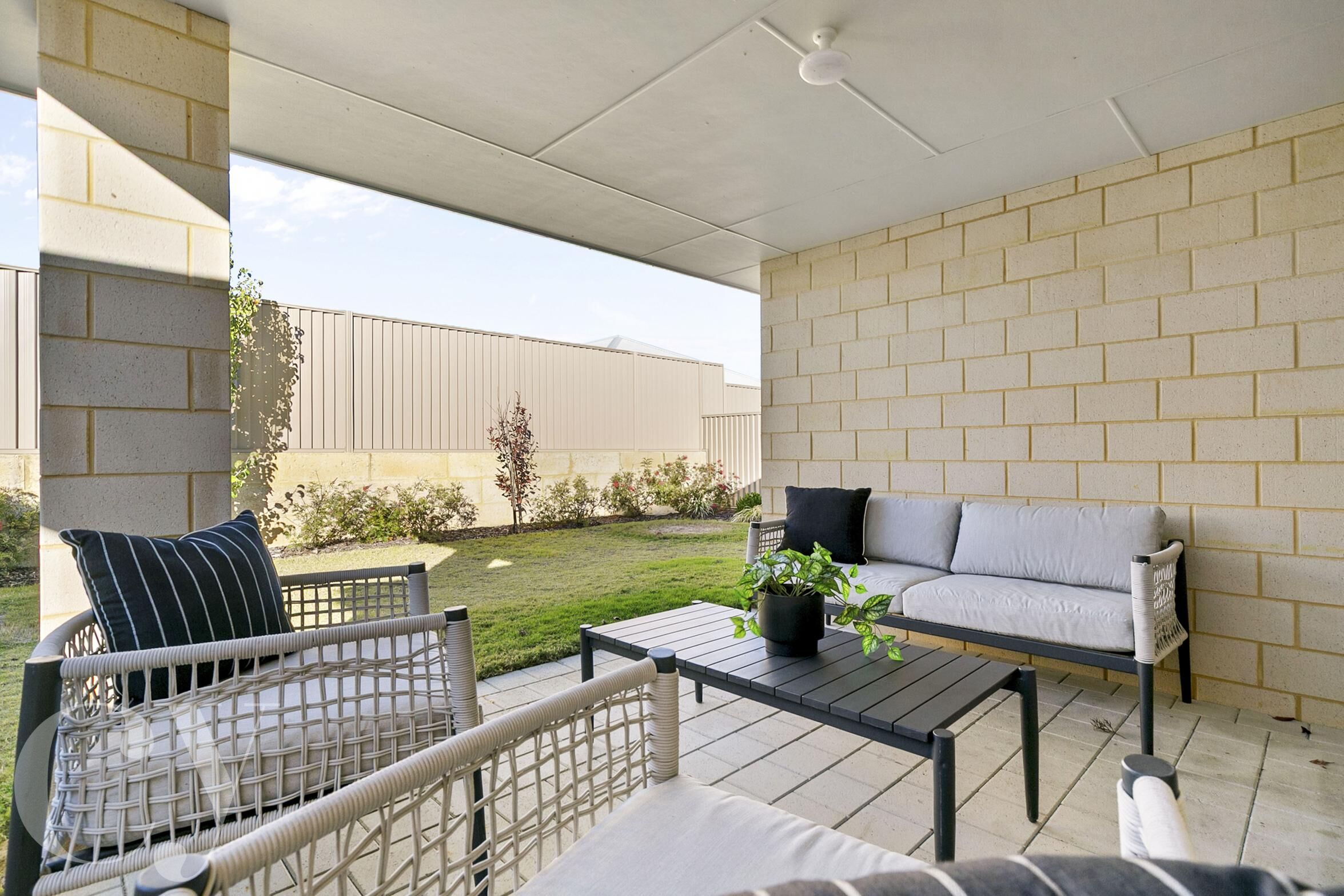 52 TASMAN CRESCENT, Mandogalup WA 6167 - Image 2