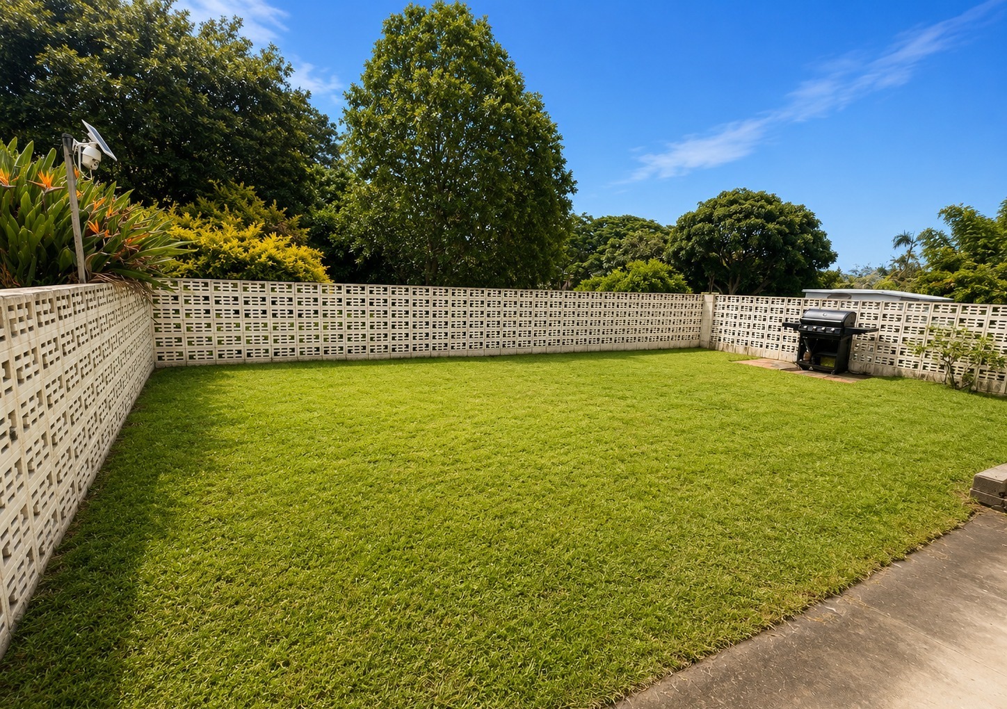 15 OSCAR STREET, Kingston QLD 4114 - Image 8