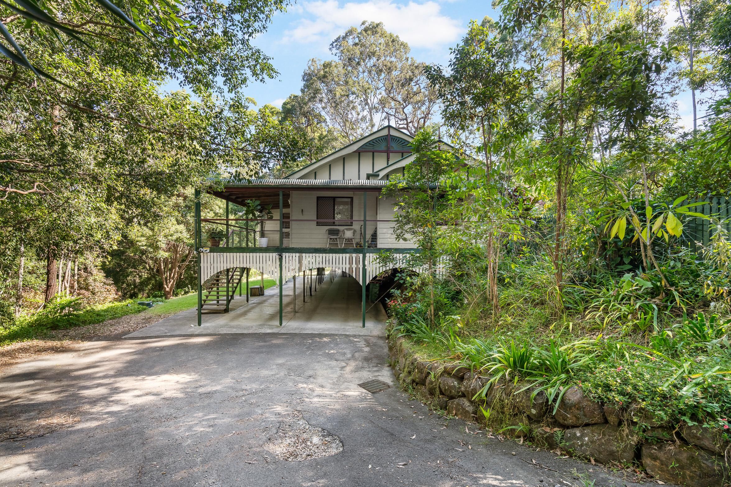 4-bedroom house at 11 KOOMBAHLA DRIVE, Tallebudgera QLD 4228, Gold Coast, Queensland