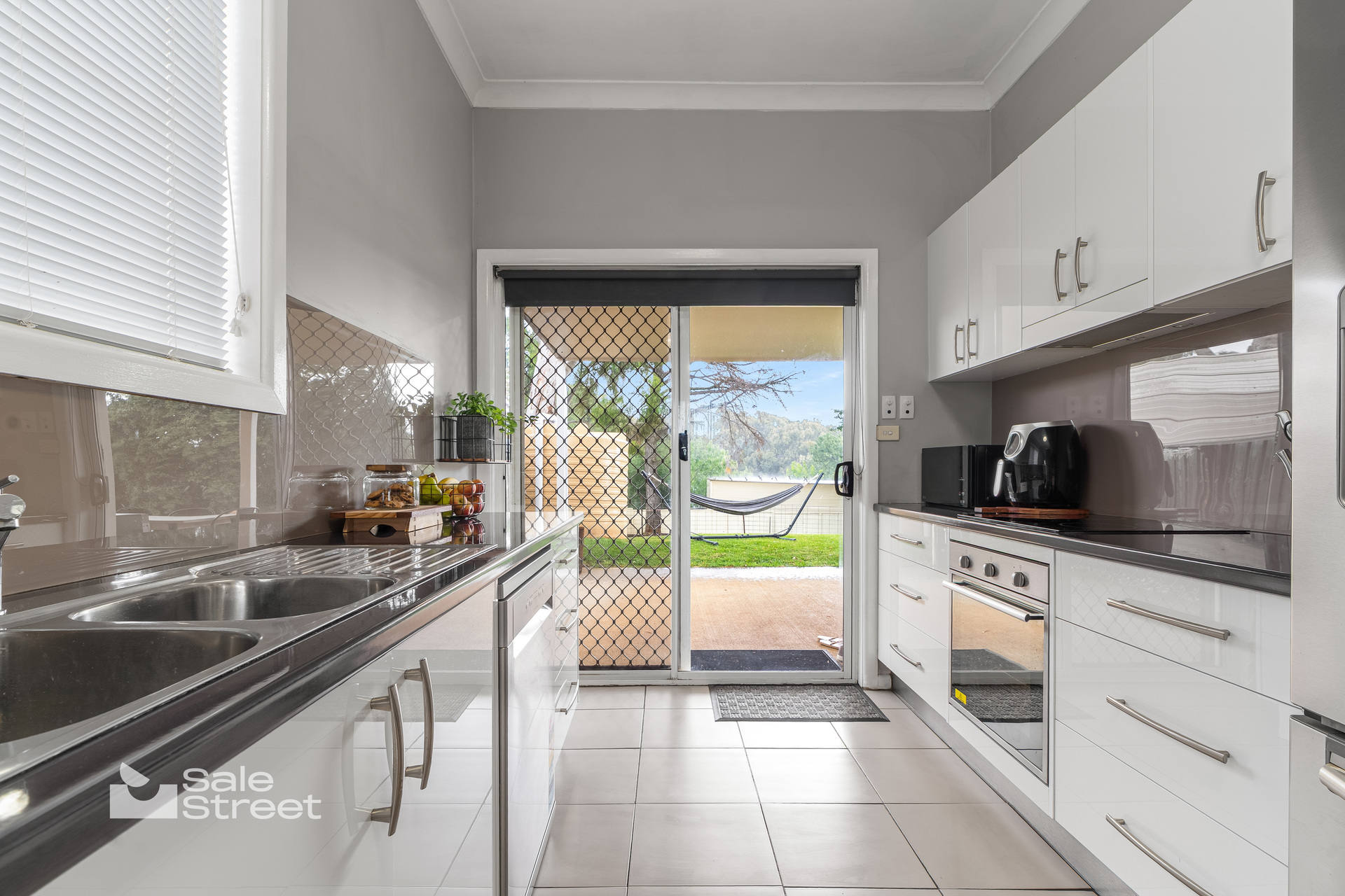 4-bedroom house at 16 Church Street, Cargo, NSW 2800, Cabonne, New South Wales