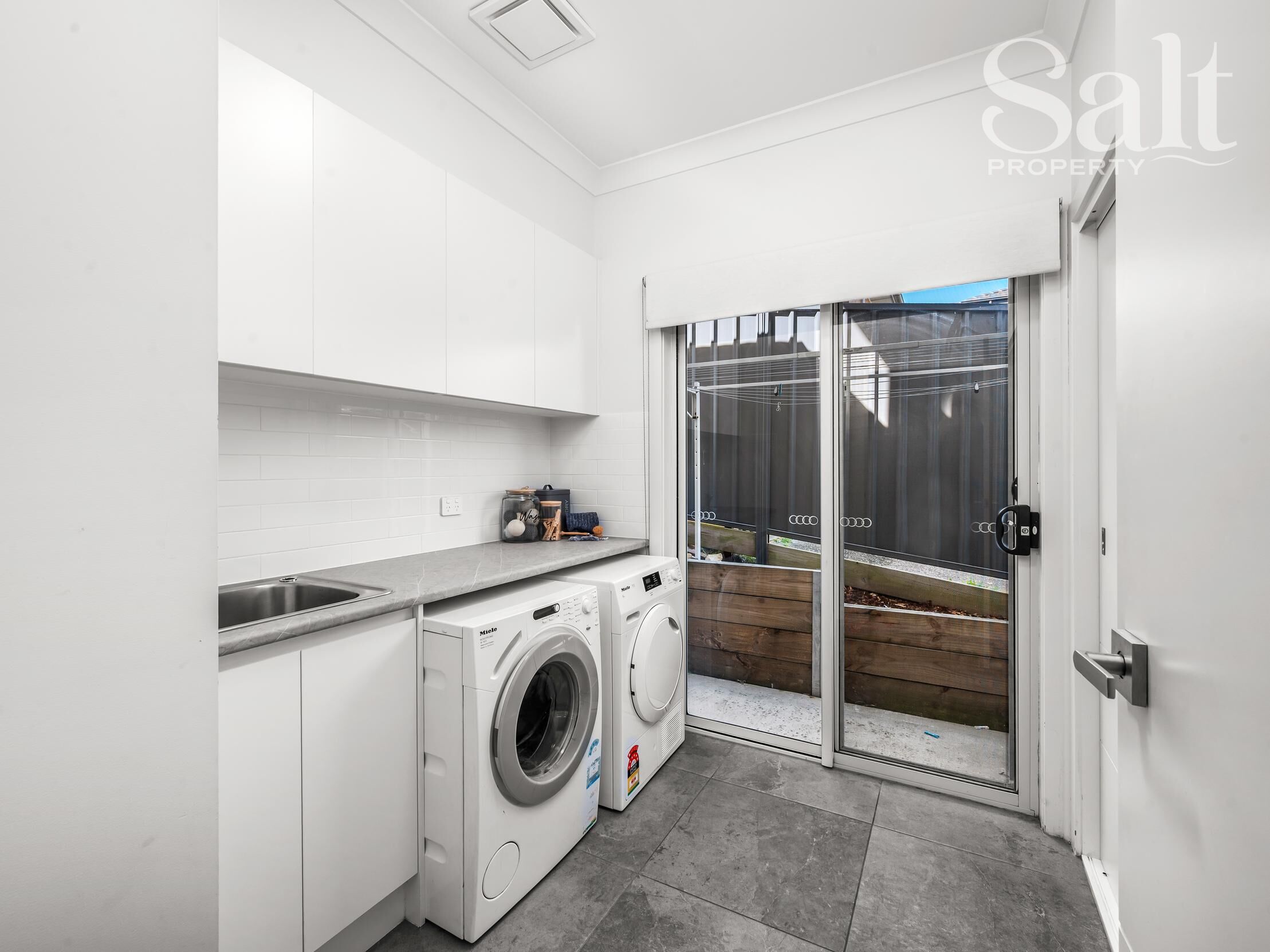 4-bedroom house at 16 LIGHT STREET, Bar Beach NSW 2300, , New South Wales