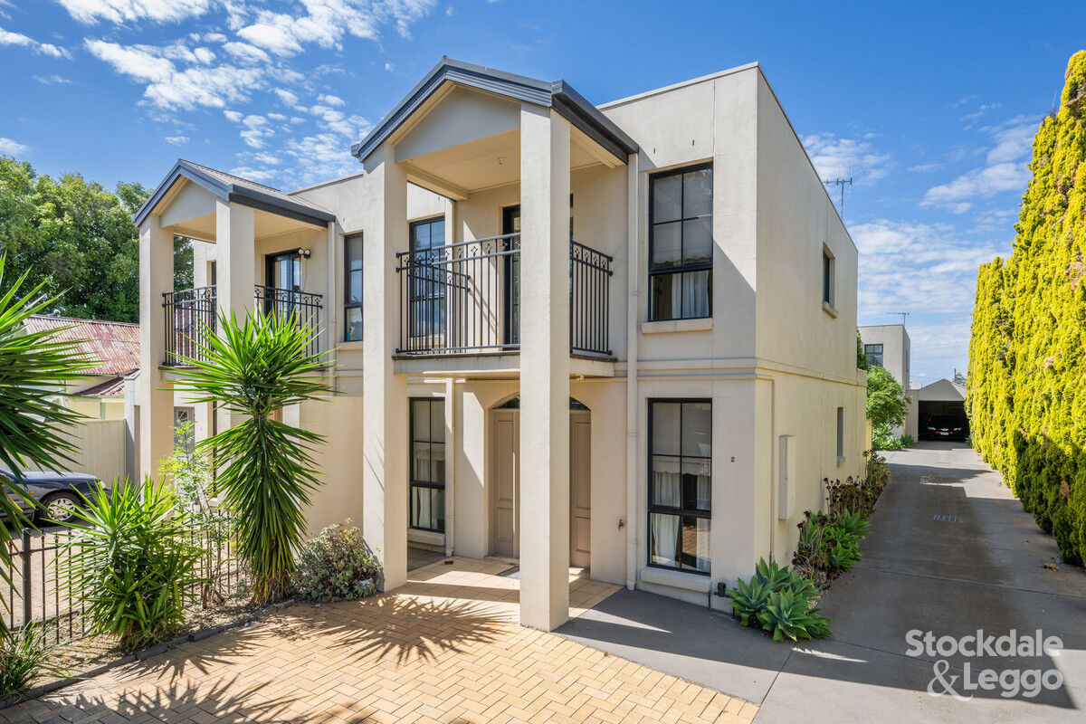 2/218 Fryers Street, Shepparton, VIC 3630 - Image 1