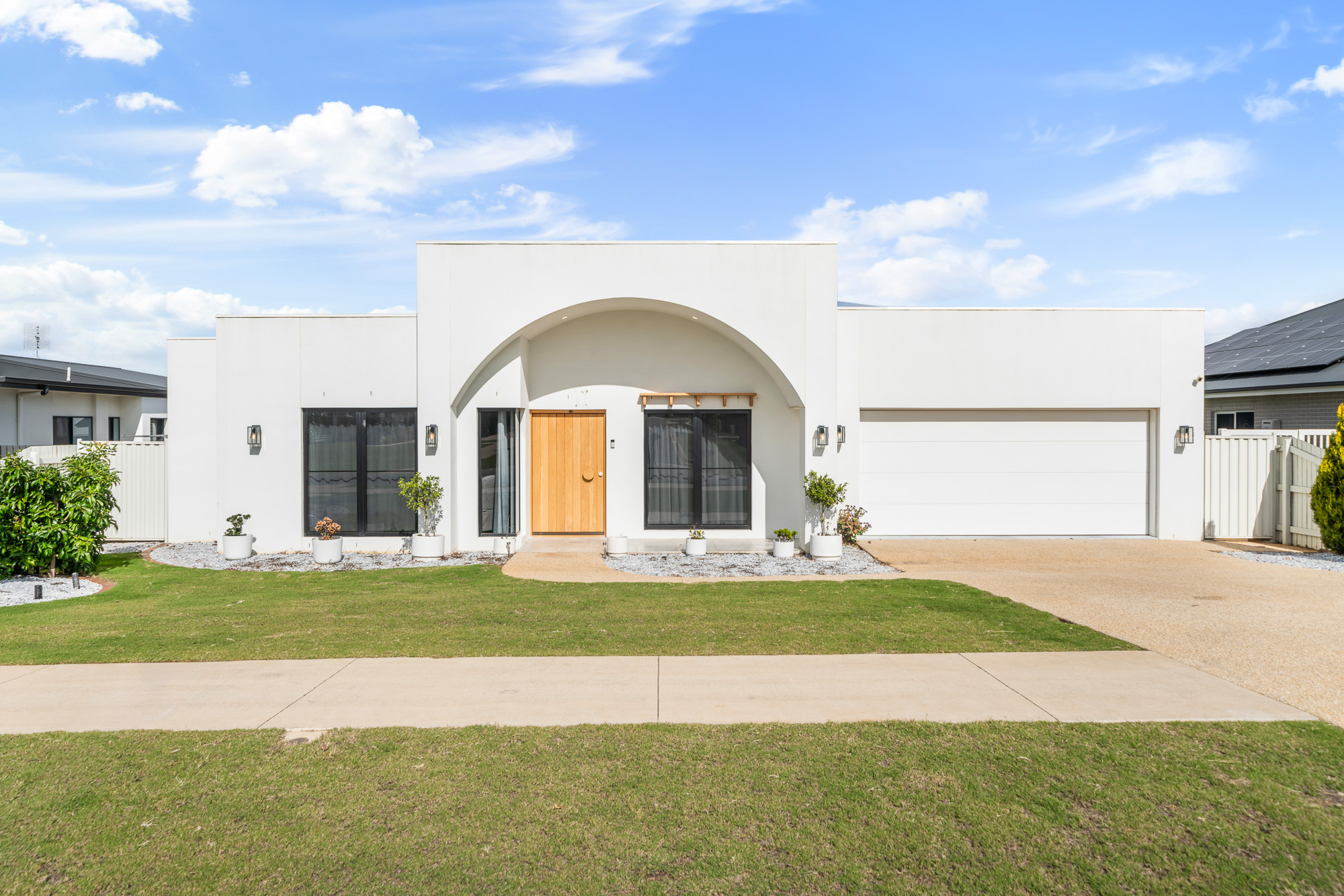 16 MCGRORY DRIVE, Kearneys Spring QLD 4350 - Image 1