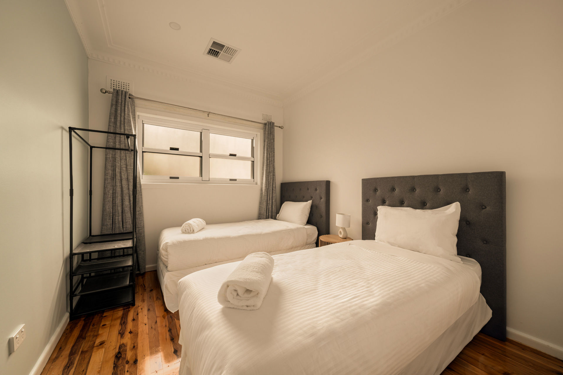 213-215 CLIFF DRIVE, Katoomba NSW 2780 - Image 10