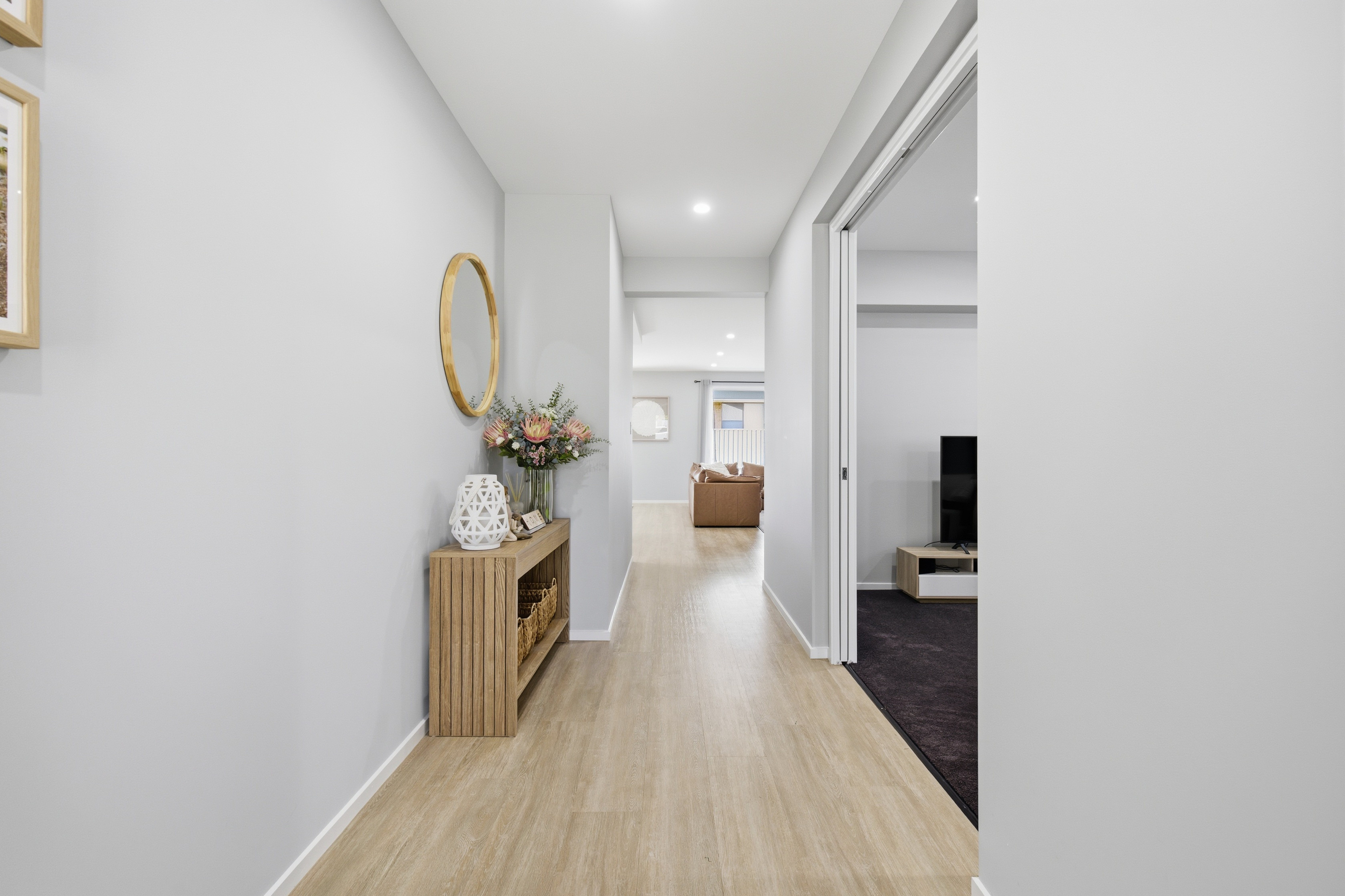 10 Honeysuckle Crescent, Bridgeman Downs, Qld, 4035 - Image 4