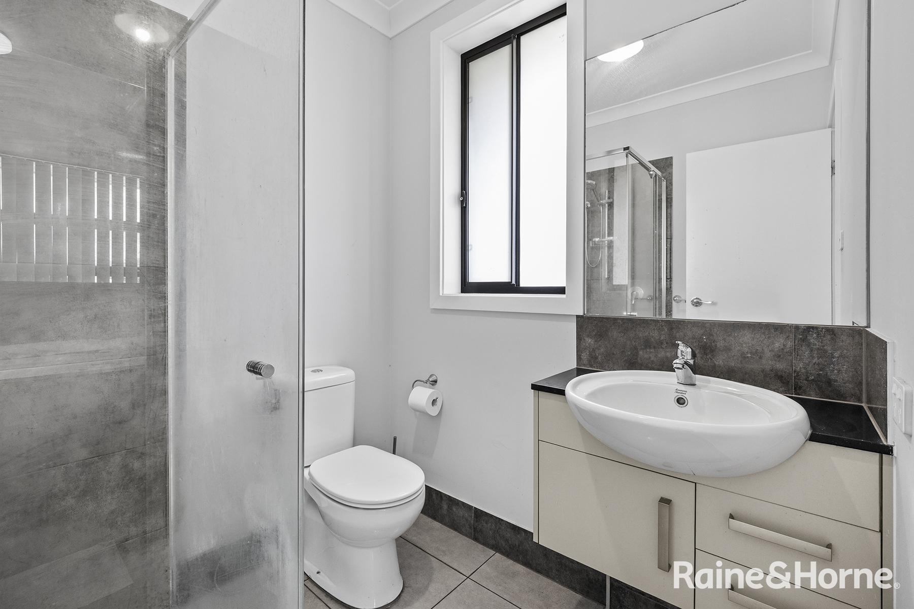 2 SADLIER STREET, Bradbury NSW 2560 - Image 3