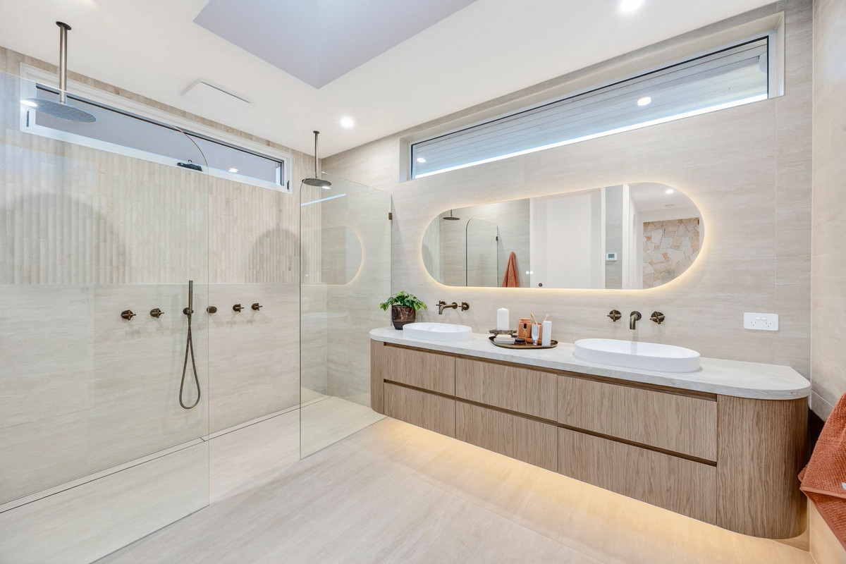 5-bedroom house at 12 MIRANDA CLOSE, Torquay VIC 3228, Surf Coast, Victoria