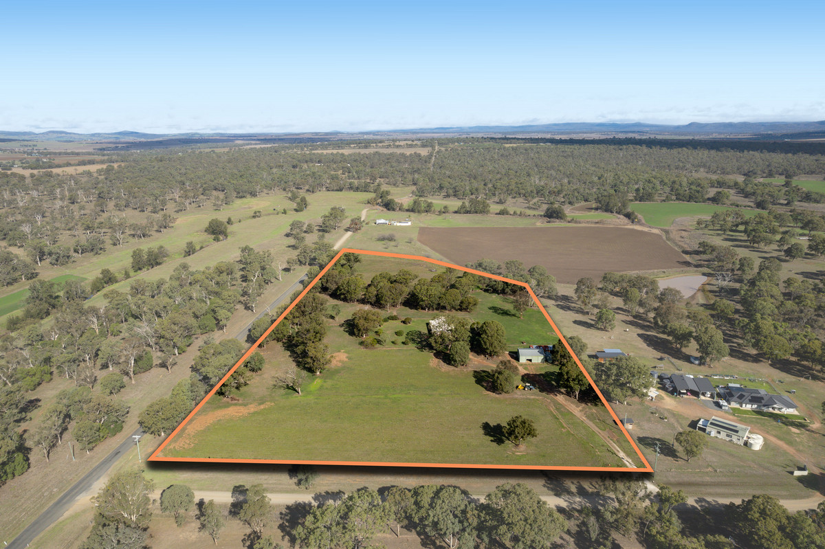 4-bedroom house at 17 BOURNES ROAD, Yangan QLD 4371, Southern Downs, Queensland
