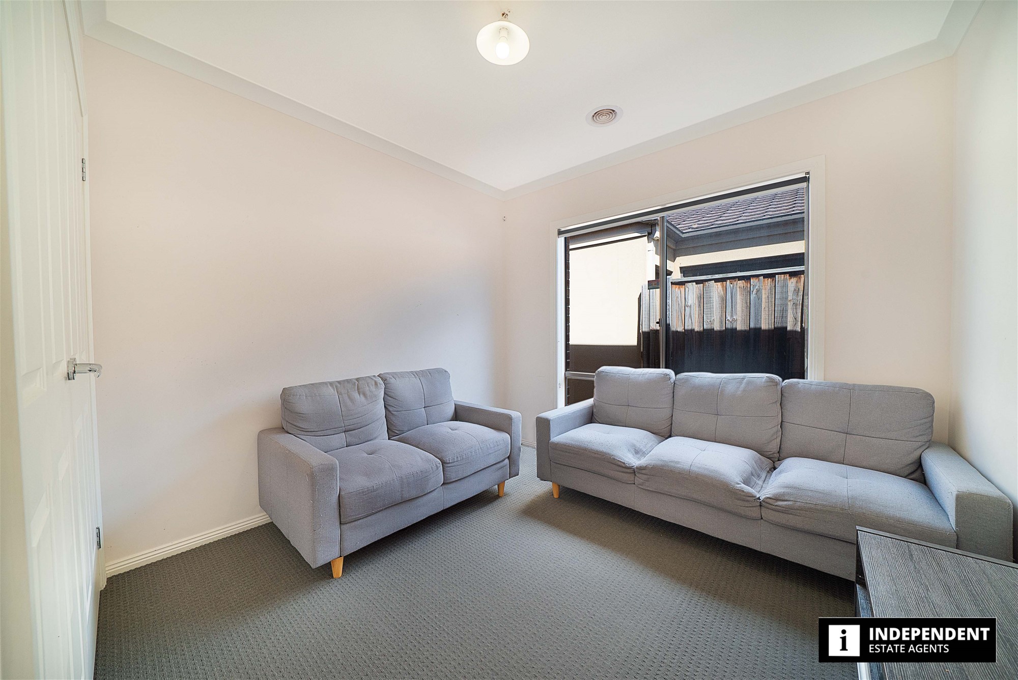 19 Oldbridge Boulevard, Weir Views, VIC 3338 - Image 9