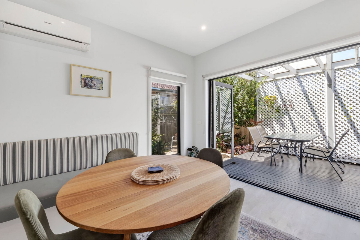 2 Gogoll Crescent, Torquay, VIC 3228 - Image 6