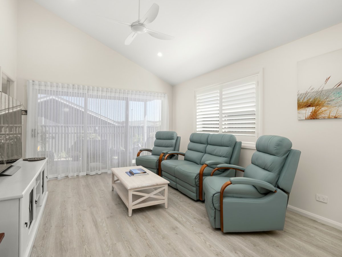 2-bedroom unit at 79/119 Forest Lane, Old Bar, NSW 2430, Mid-Coast, New South Wales