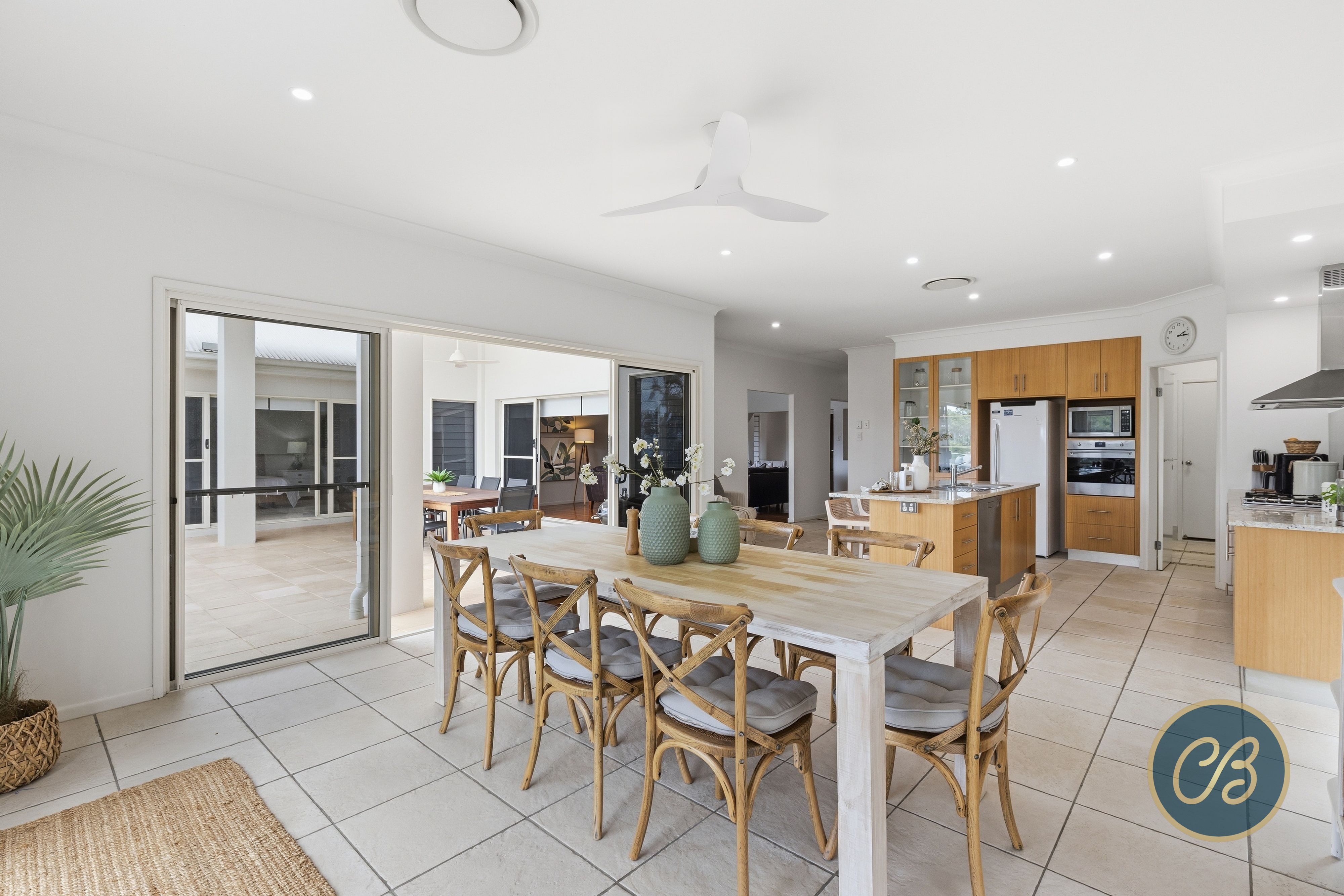 15 MERANTI CRESCENT, Albany Creek QLD 4035 - Image 10