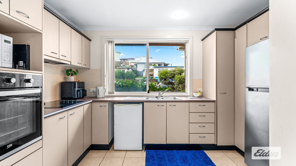 3-bedroom unit at 3 39 Beach Street, Harrington NSW 2427, Mid-Coast, New South Wales