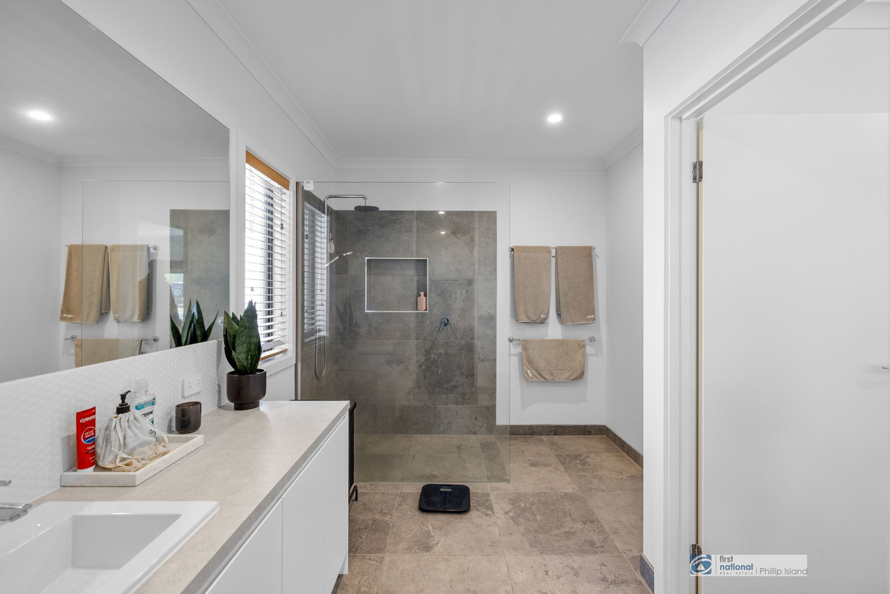 1 Glen Isla Court, Cowes, Vic, 3922 - Image 8