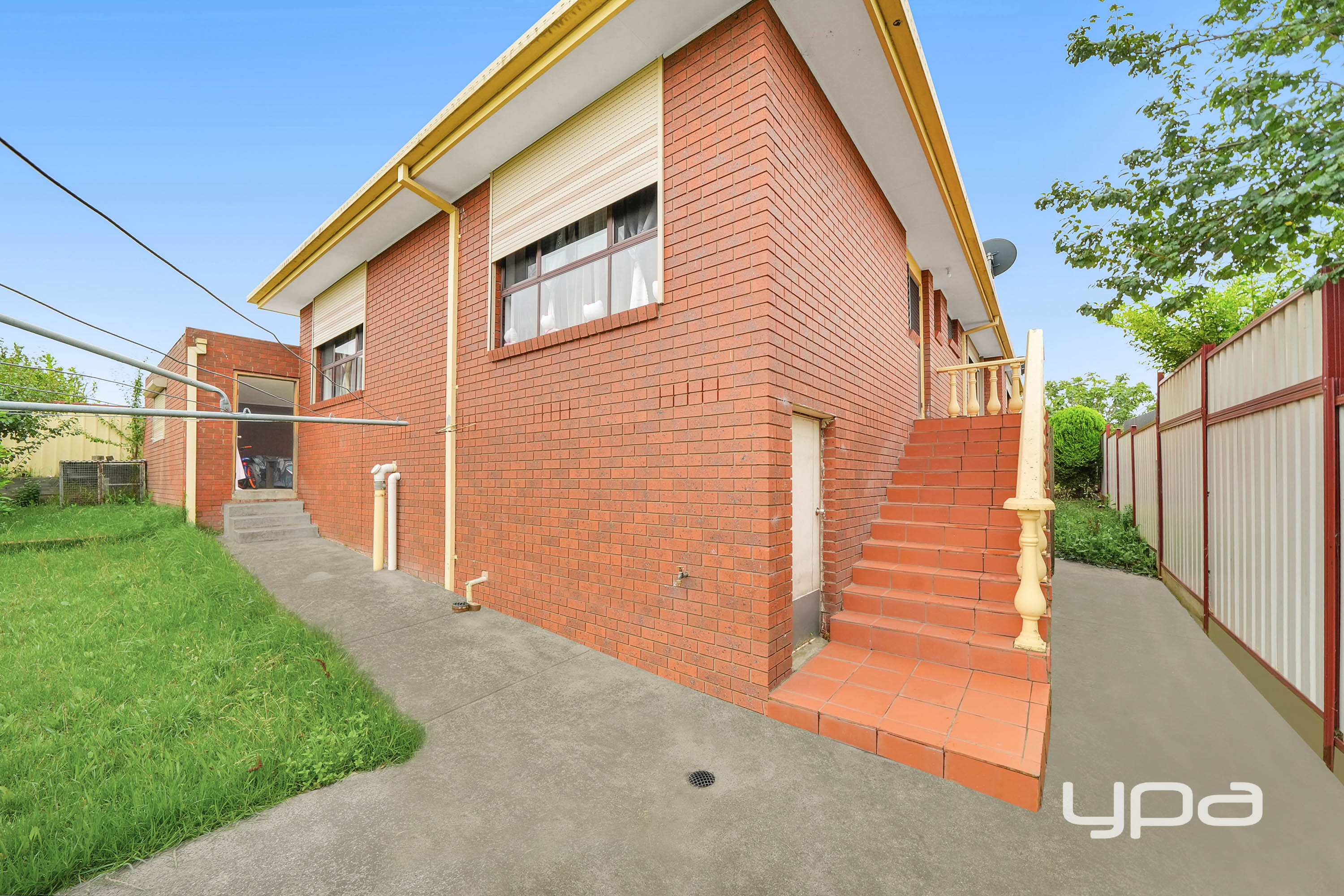 3-bedroom house at 7 DILLWYNIA PLACE, Meadow Heights VIC 3048, Hume, Victoria