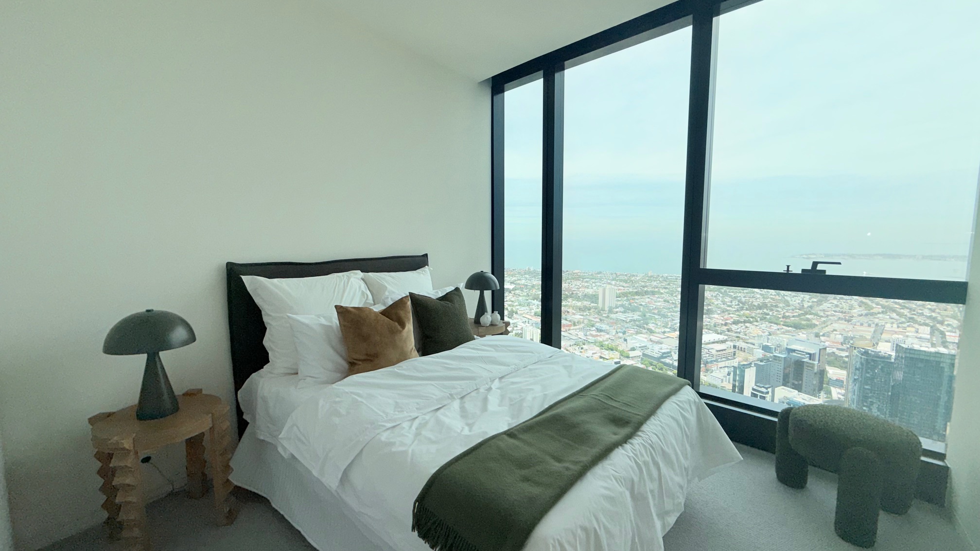 UNIT 9403 LEVEL 94 70 SOUTHBANK BOULEVARD, Southbank VIC 3006 - Image 9