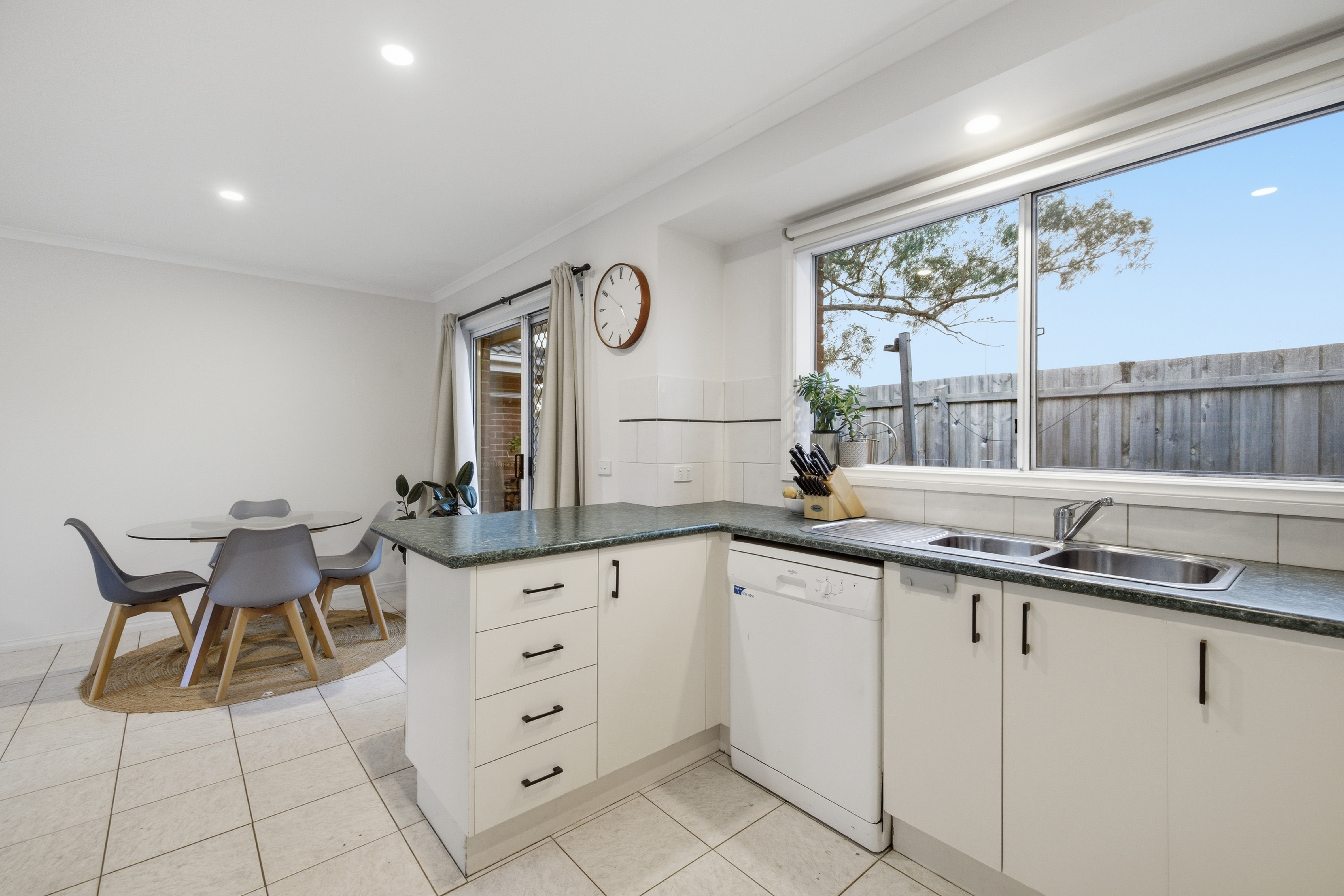 2/92 Mountain Gate Drive, Ferntree Gully, VIC 3156 - Image 6