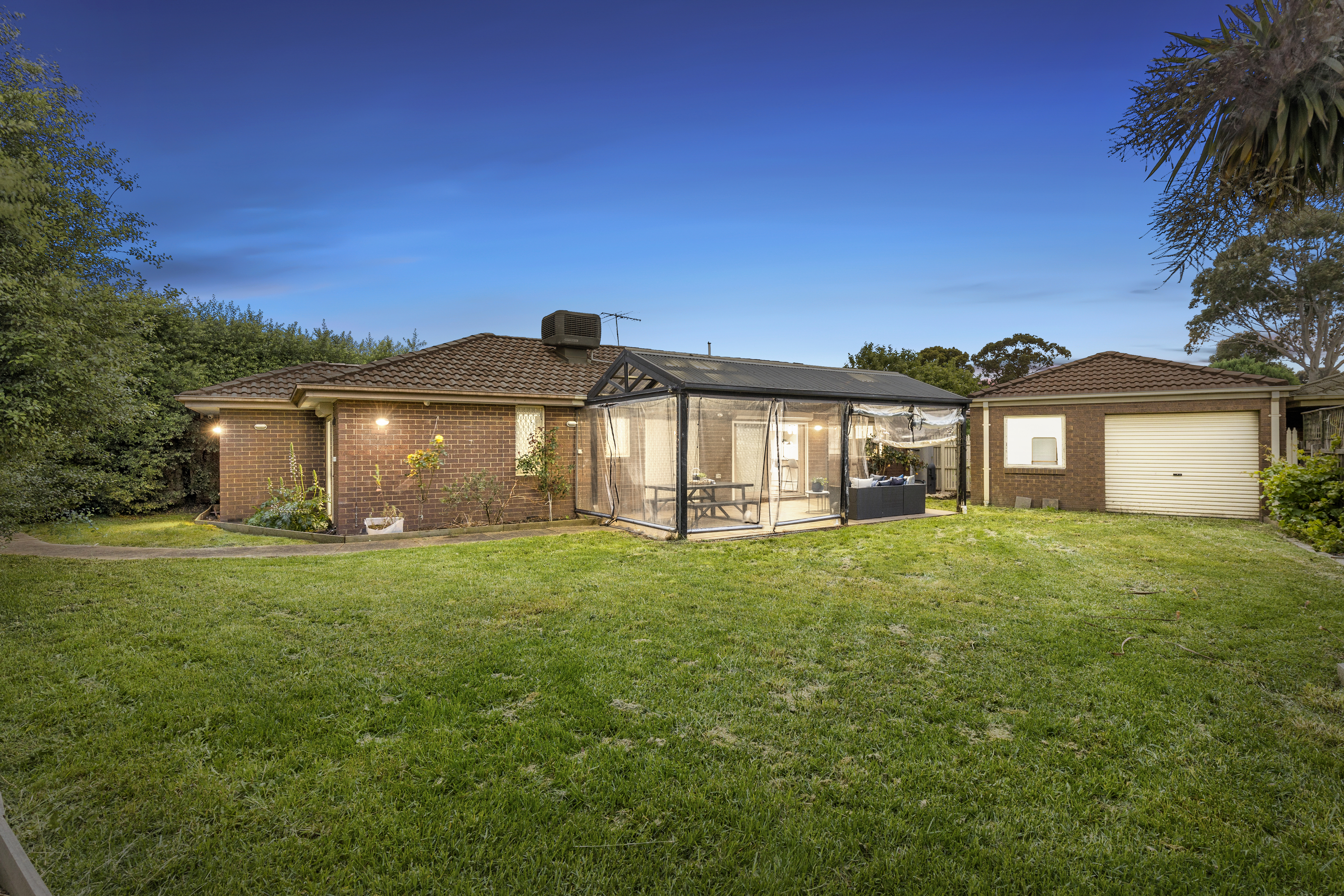 3-bedroom house at 154 WARADGERY DRIVE, Rowville VIC 3178, Knox, Victoria