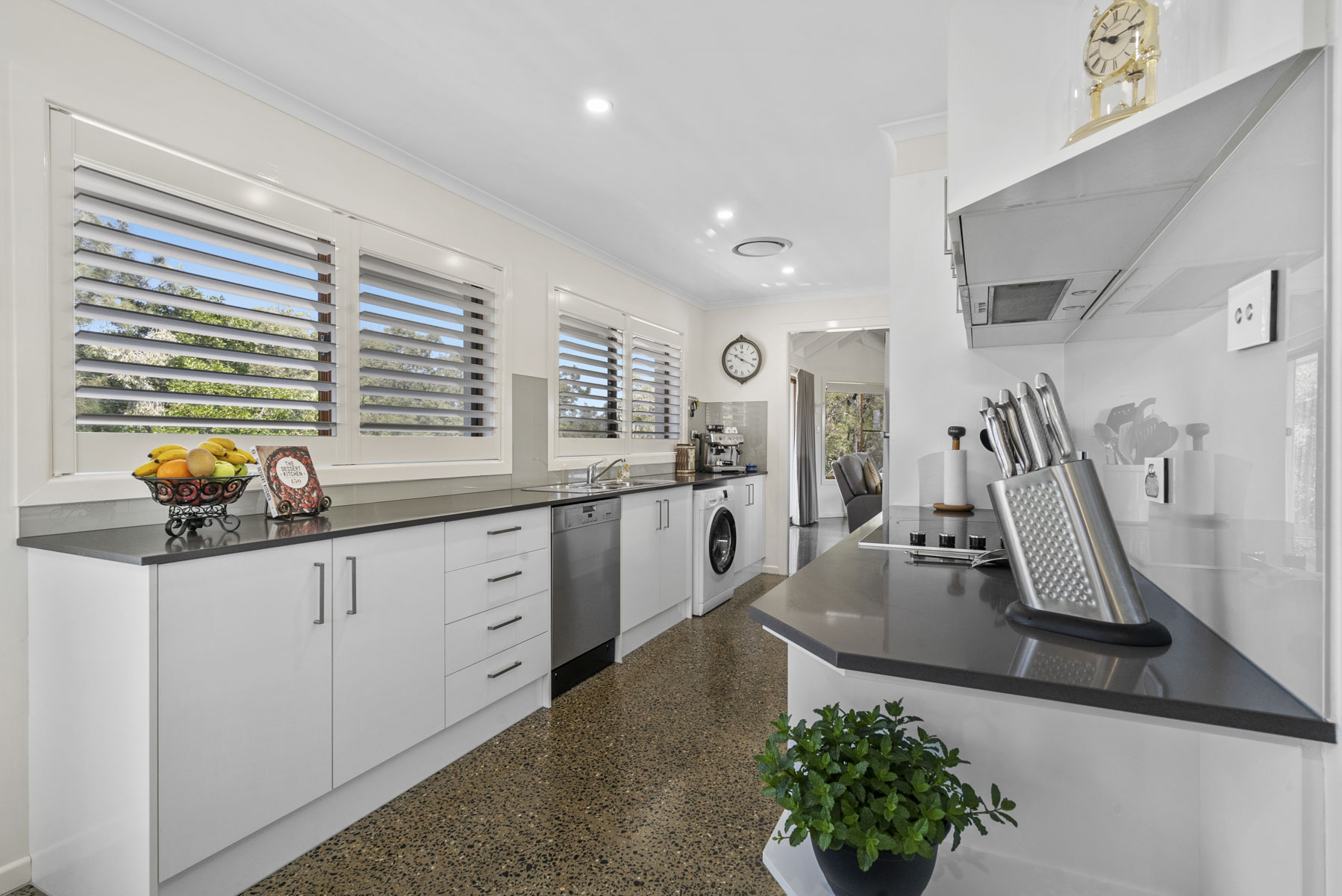 1 Stephen Place, Tweed Heads South, NSW 2486 - Image 9