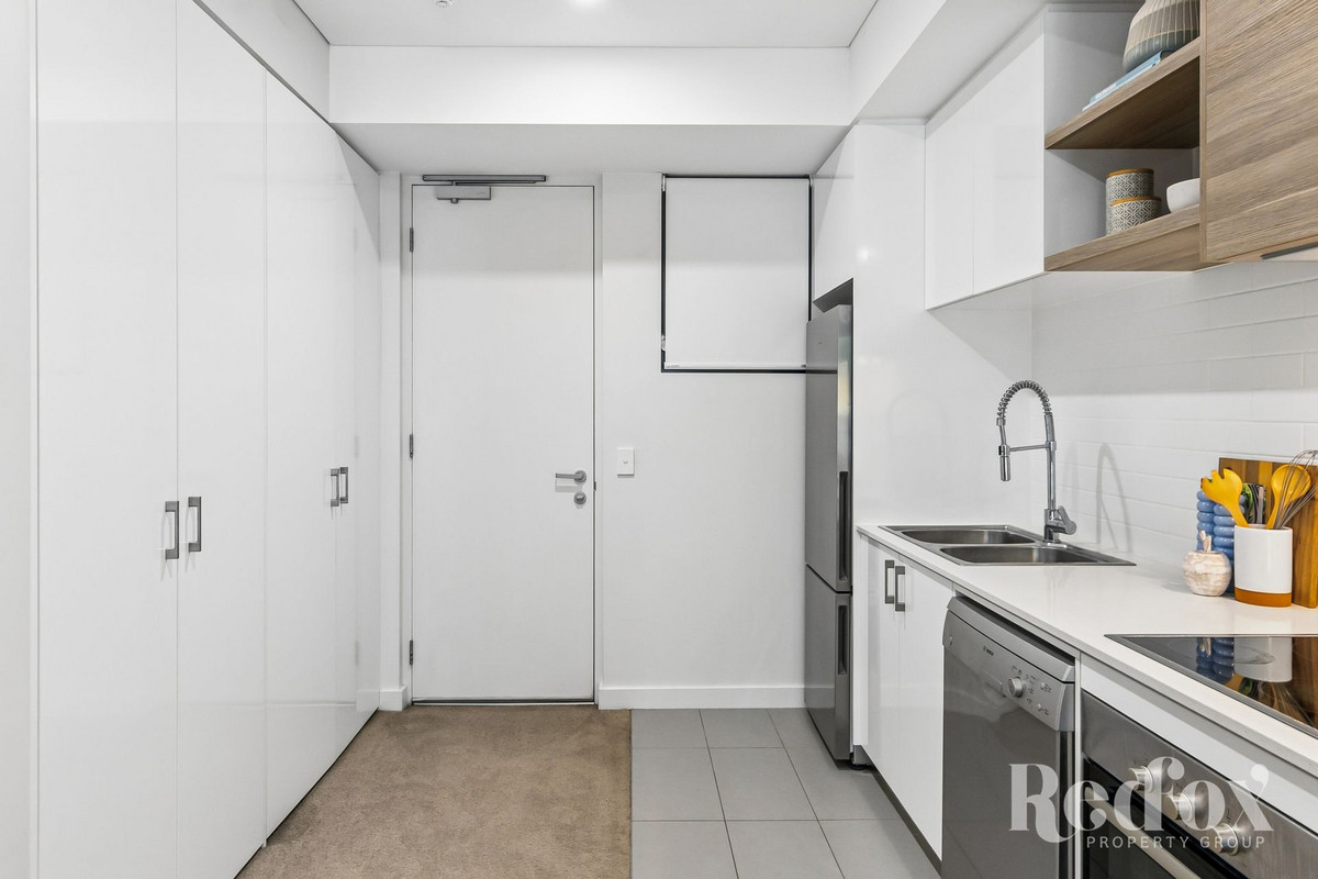 2 570 WILLIAM STREET, MOUNT LAWLEY WA 6050 - Image 6
