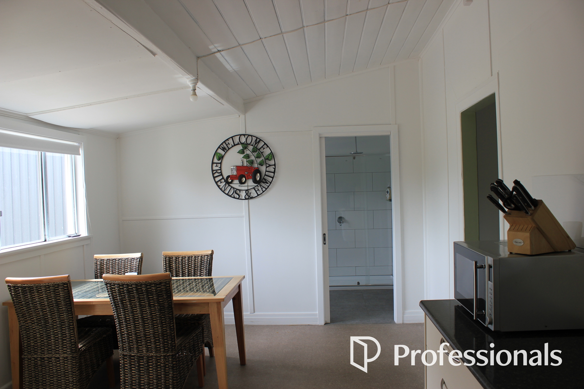 94 Union Street, Yarram, VIC 3971 - Image 5