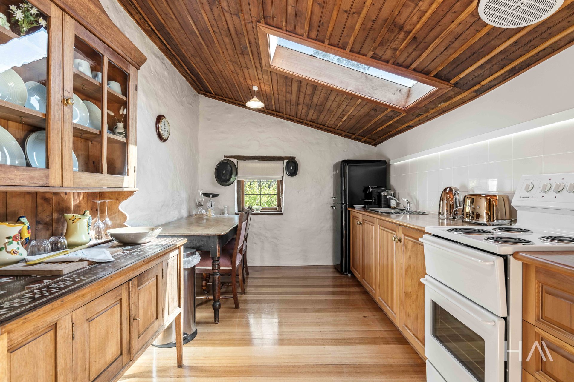 9-bedroom house at 100 Tasman Highway, Swansea, TAS 7190, Glamorgan-Spring Bay, Tasmania
