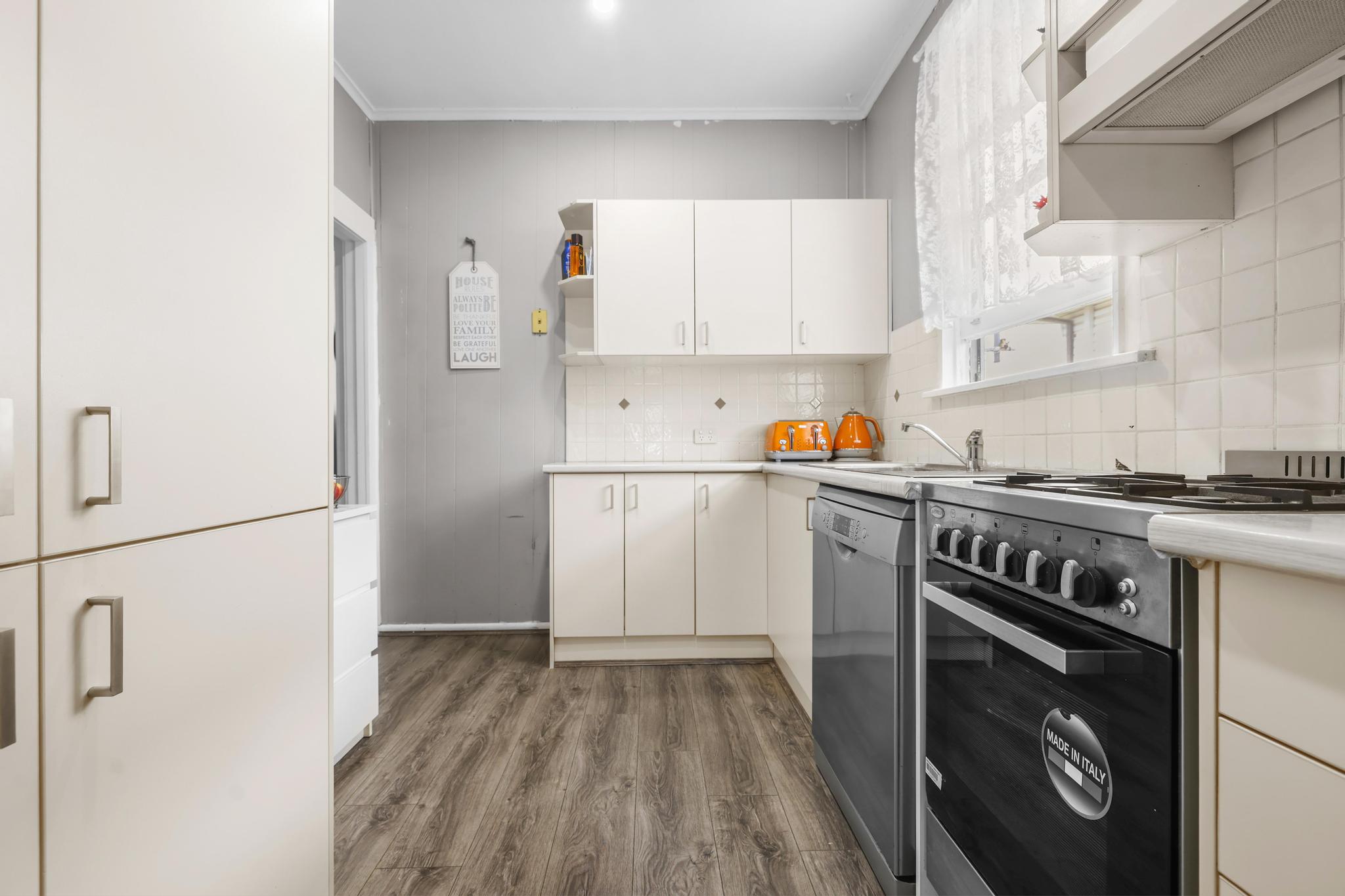 16 Jopling Crescent, Lalor Park, NSW 2147 - Image 6