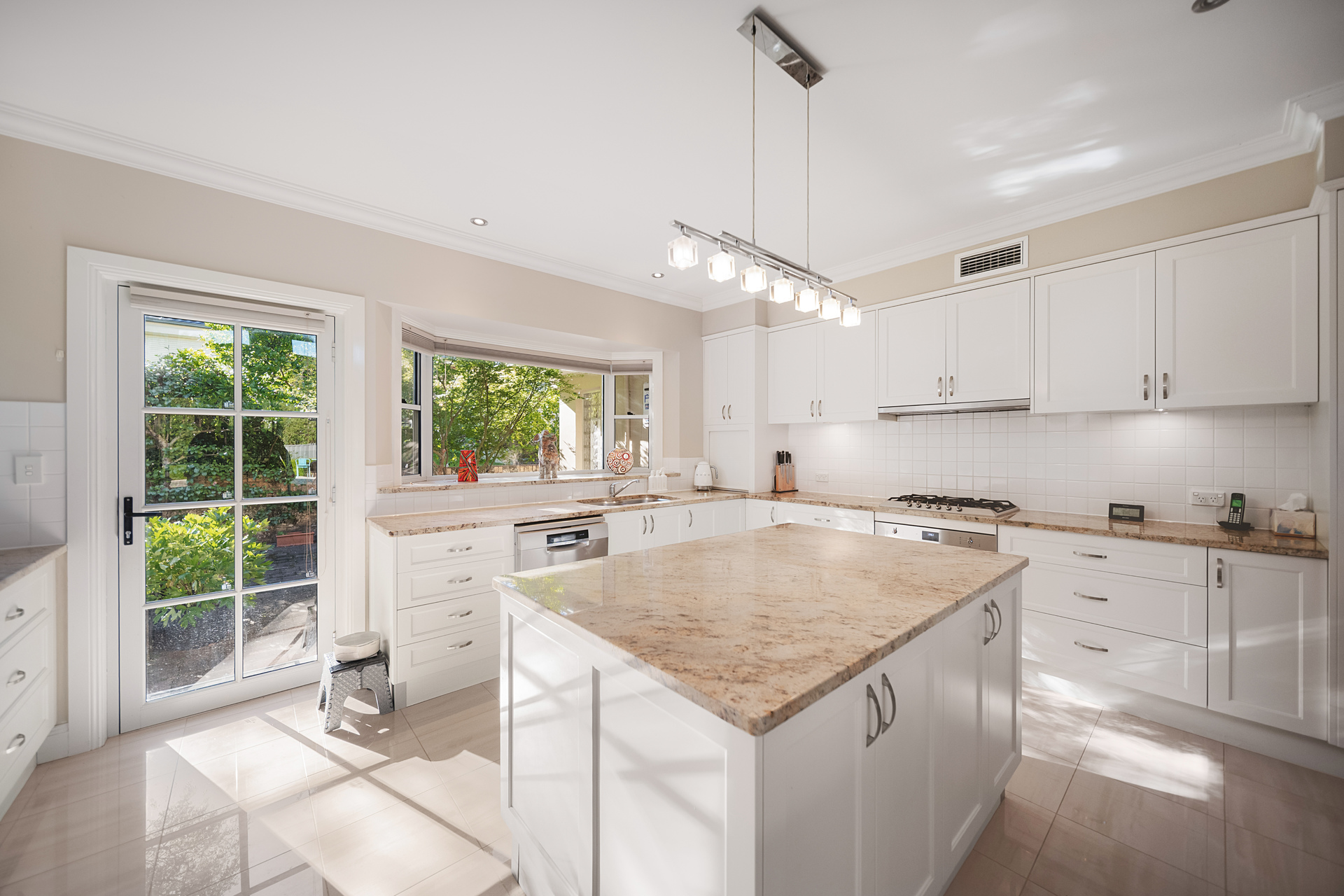 38 Summer Road, Faulconbridge, NSW 2776 - Image 5