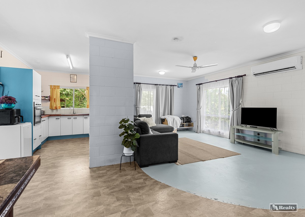 5 VANDELEUR CLOSE, East Innisfail QLD 4860 - Image 4