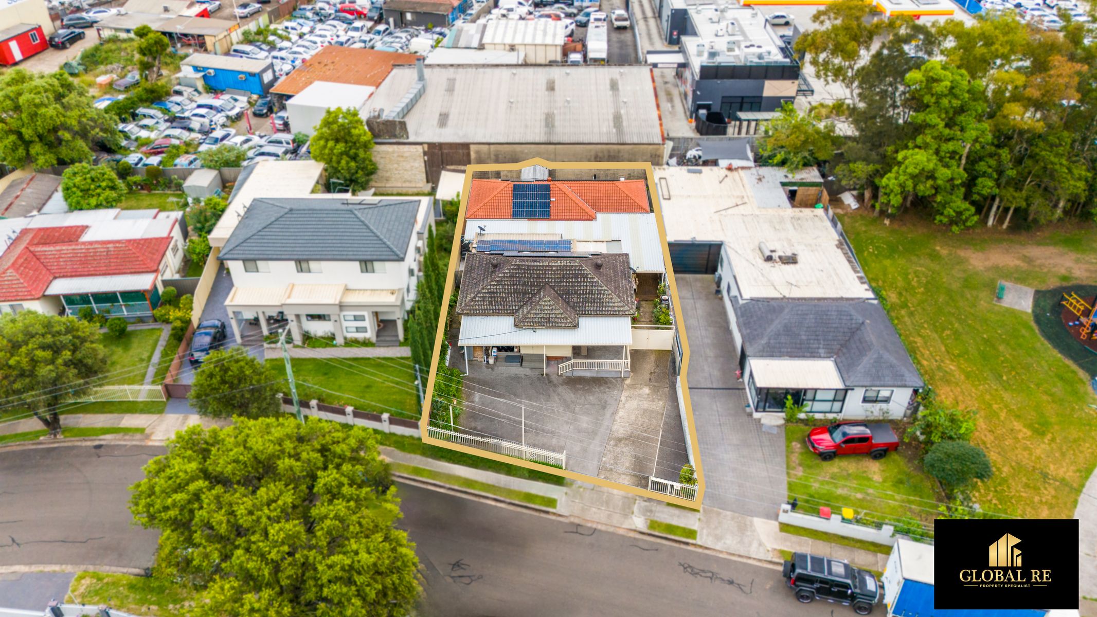 6-bedroom house at 46 Dan Crescent, Lansvale, NSW 2166, Fairfield, New South Wales