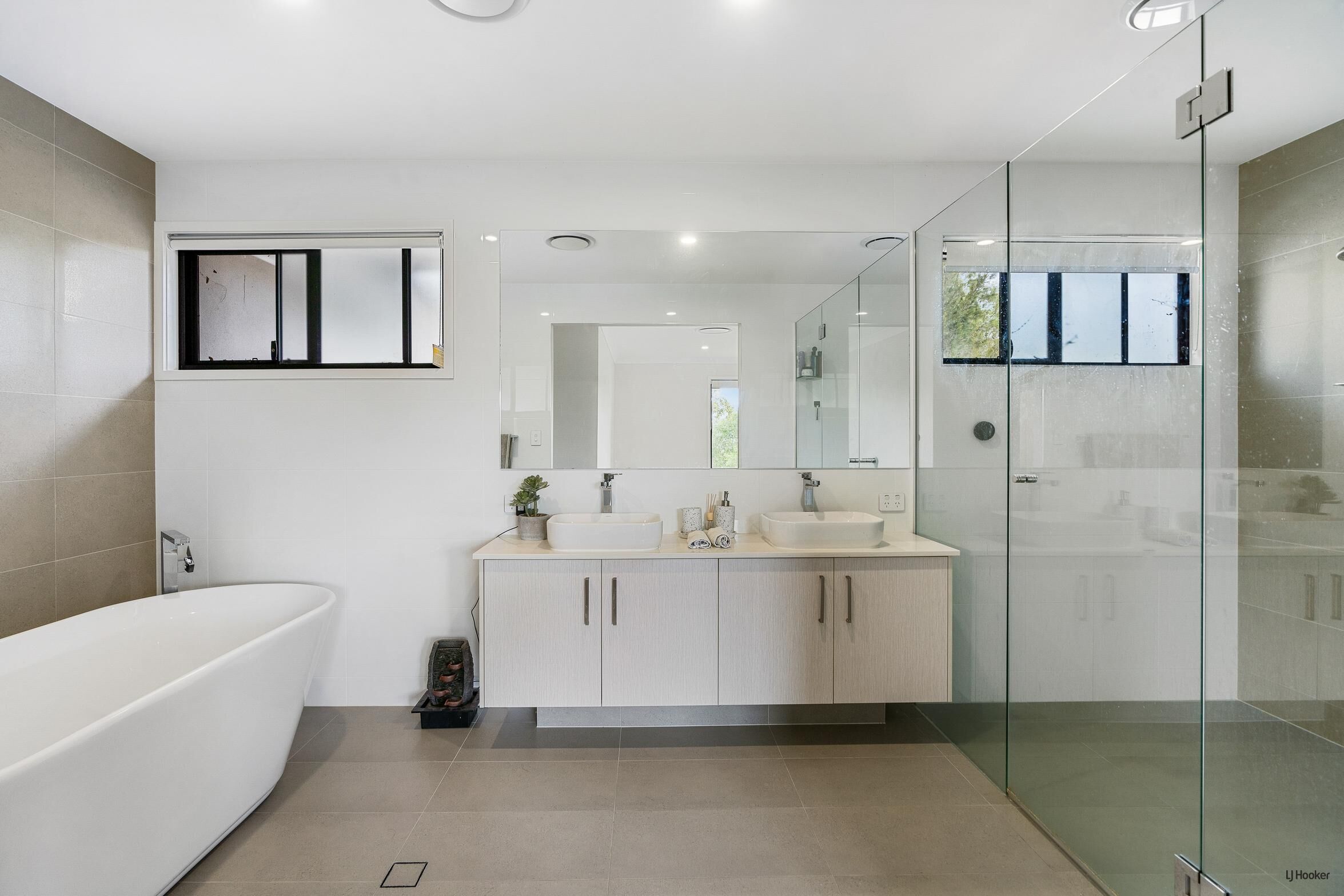 4-bedroom house at 77 Whiptail Place, Advancetown, QLD 4211, , Queensland