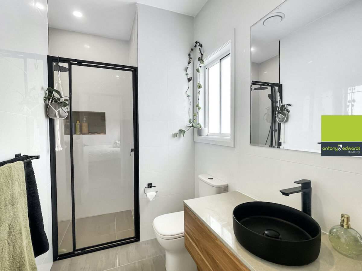 3-bedroom unit at 2 ASTON MARTIN DRIVE, Goulburn NSW 2580, Goulburn Mulwaree, New South Wales