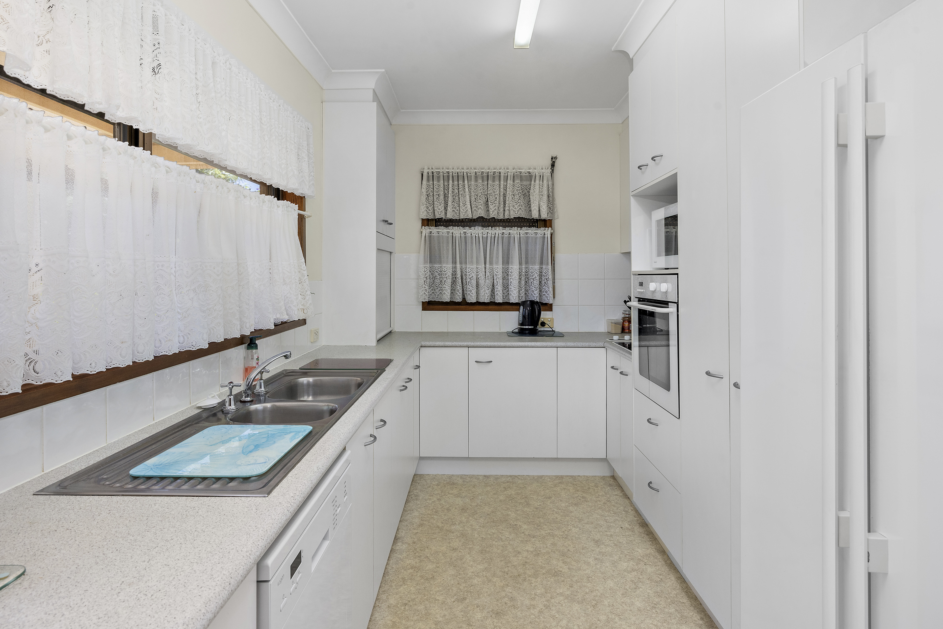 85 Beach Street, Cleveland, QLD 4163 - Image 8