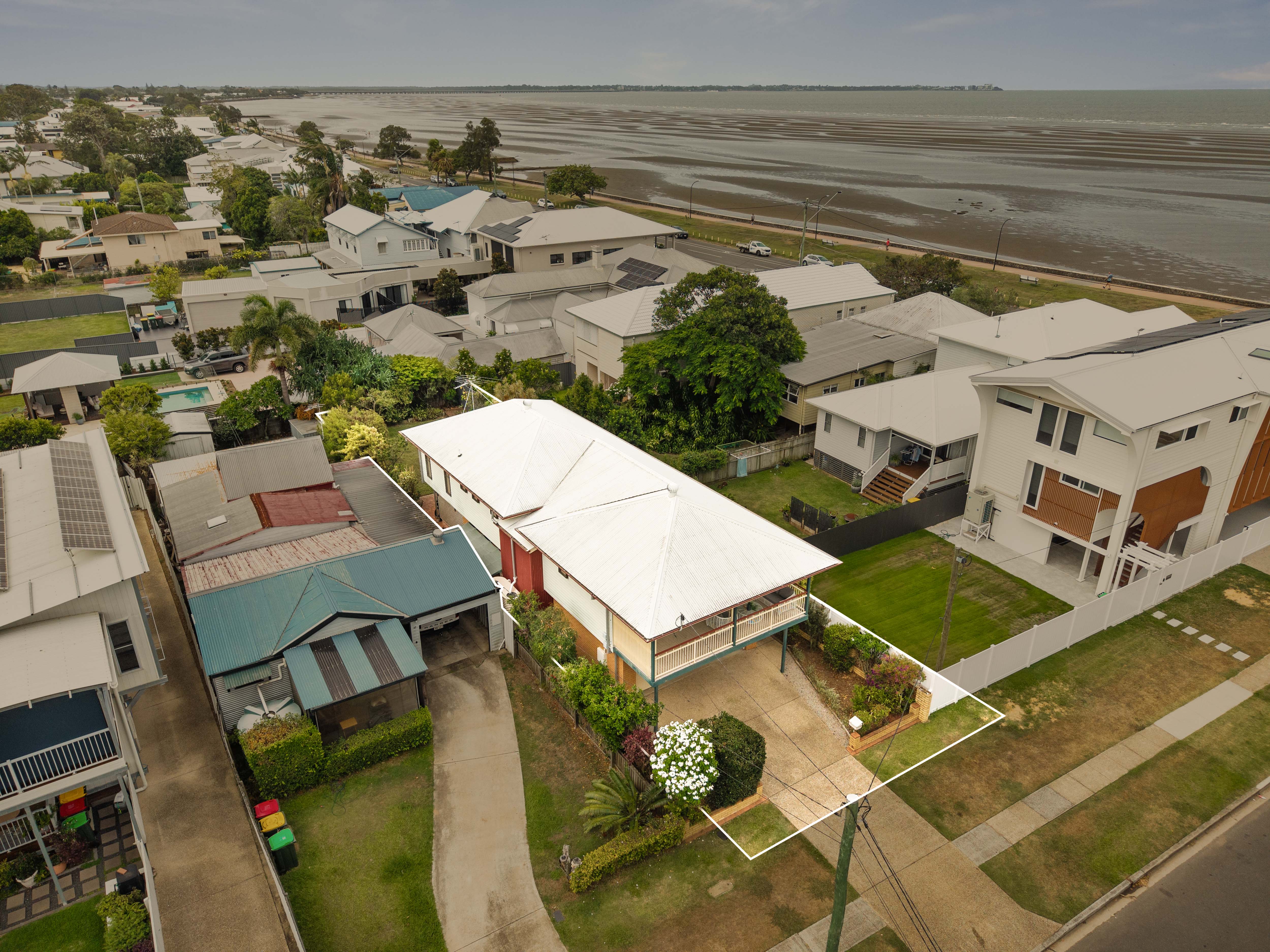 3-bedroom house at 34 Ninth Avenue, Sandgate, QLD 4017, Brisbane, Queensland