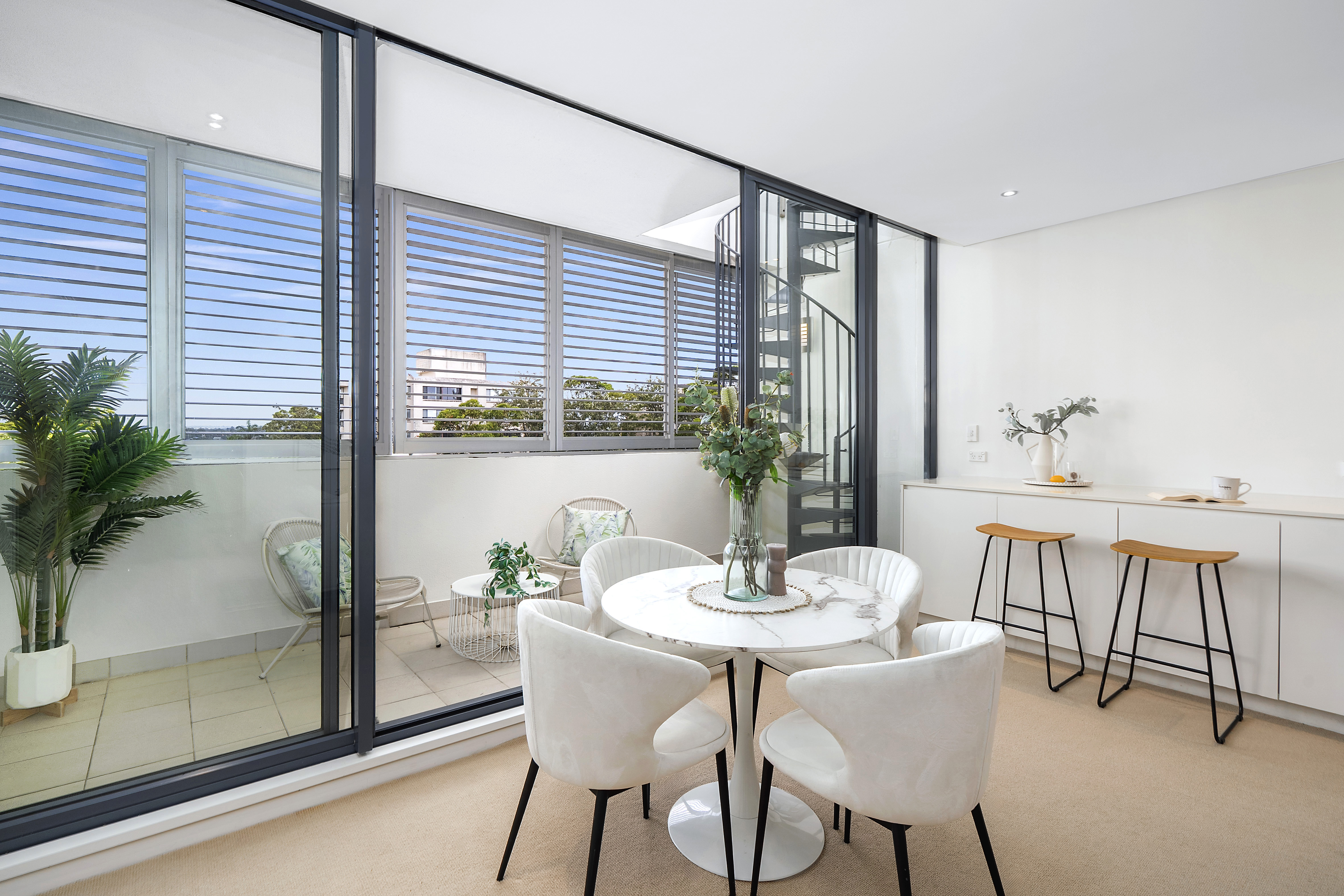 2-bedroom unit at 19 368 MILITARY ROAD, CREMORNE NSW 2090, North Sydney, New South Wales
