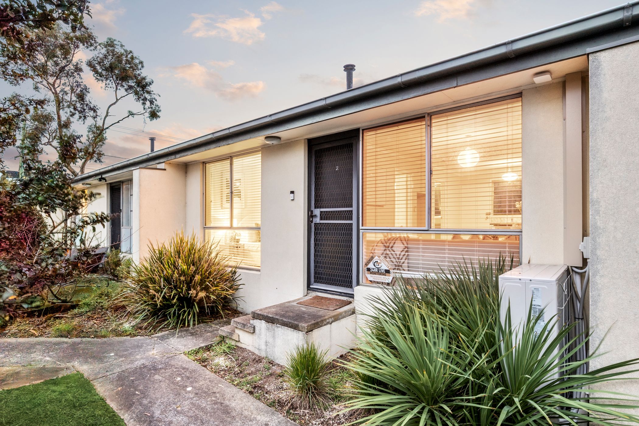 1-bedroom unit at 2/371 High Street, Belmont, VIC 3216, Greater Geelong, Victoria