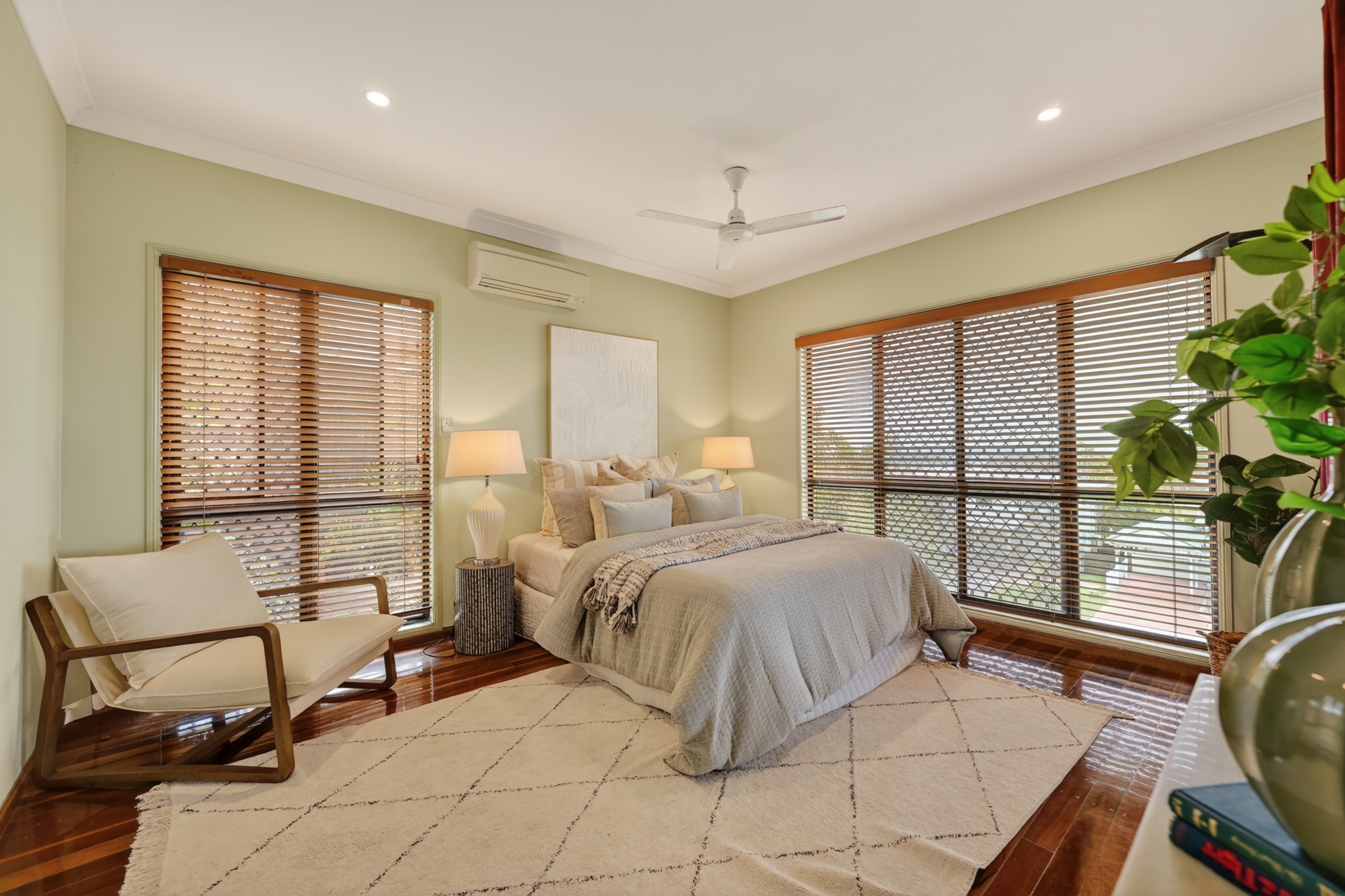 19 NETTLETON STREET, Mount Louisa QLD 4814 - Image 9