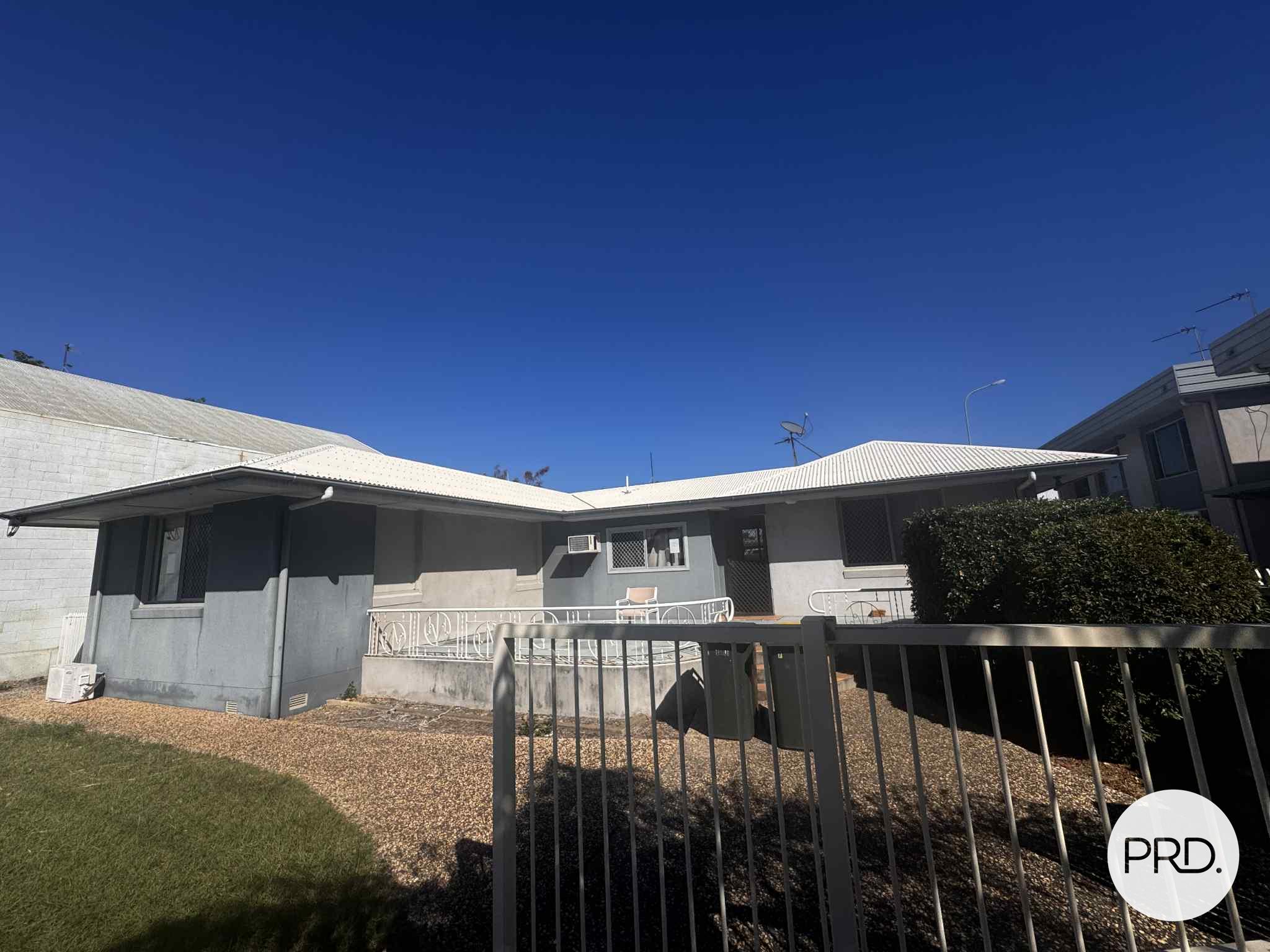 7/141 Auckland Street, Gladstone Central, QLD 4680 - Image 3