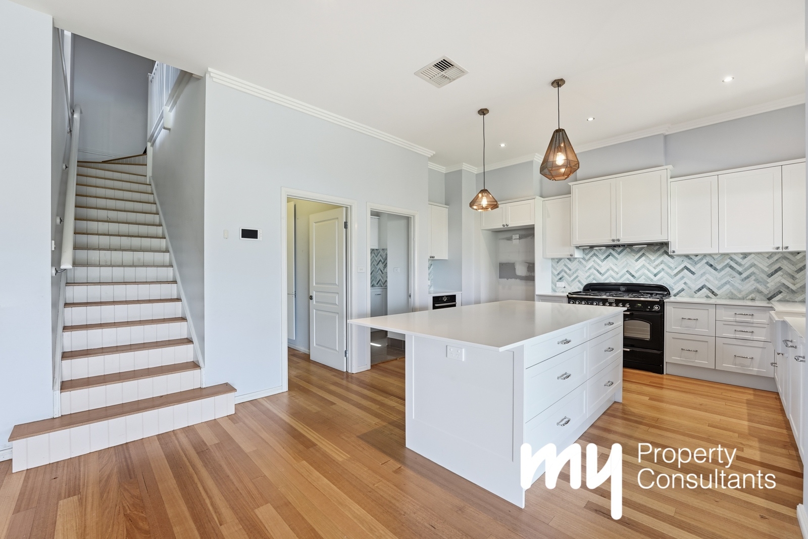 5-bedroom house at 7 Warner Street, Camden Park, NSW 2570, Wollondilly, New South Wales