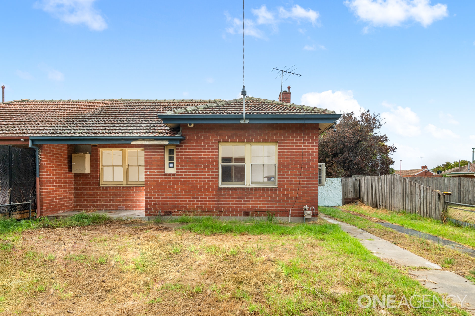 2-bedroom unit at 6 Pattison Avenue, North Geelong, VIC 3215, Greater Geelong, Victoria
