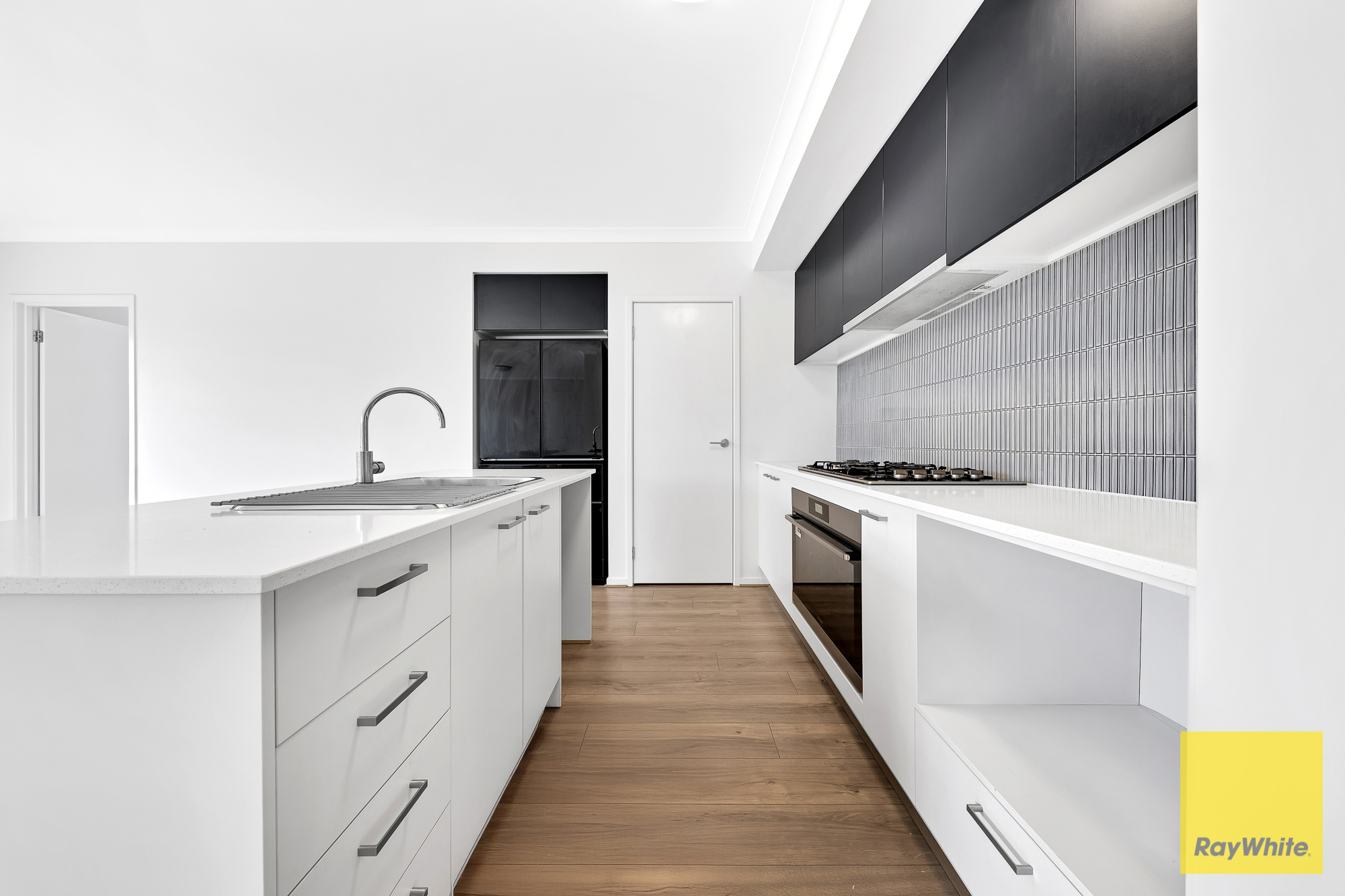 57 Celestial Circuit, Tarneit, Vic, 3029 - Image 8