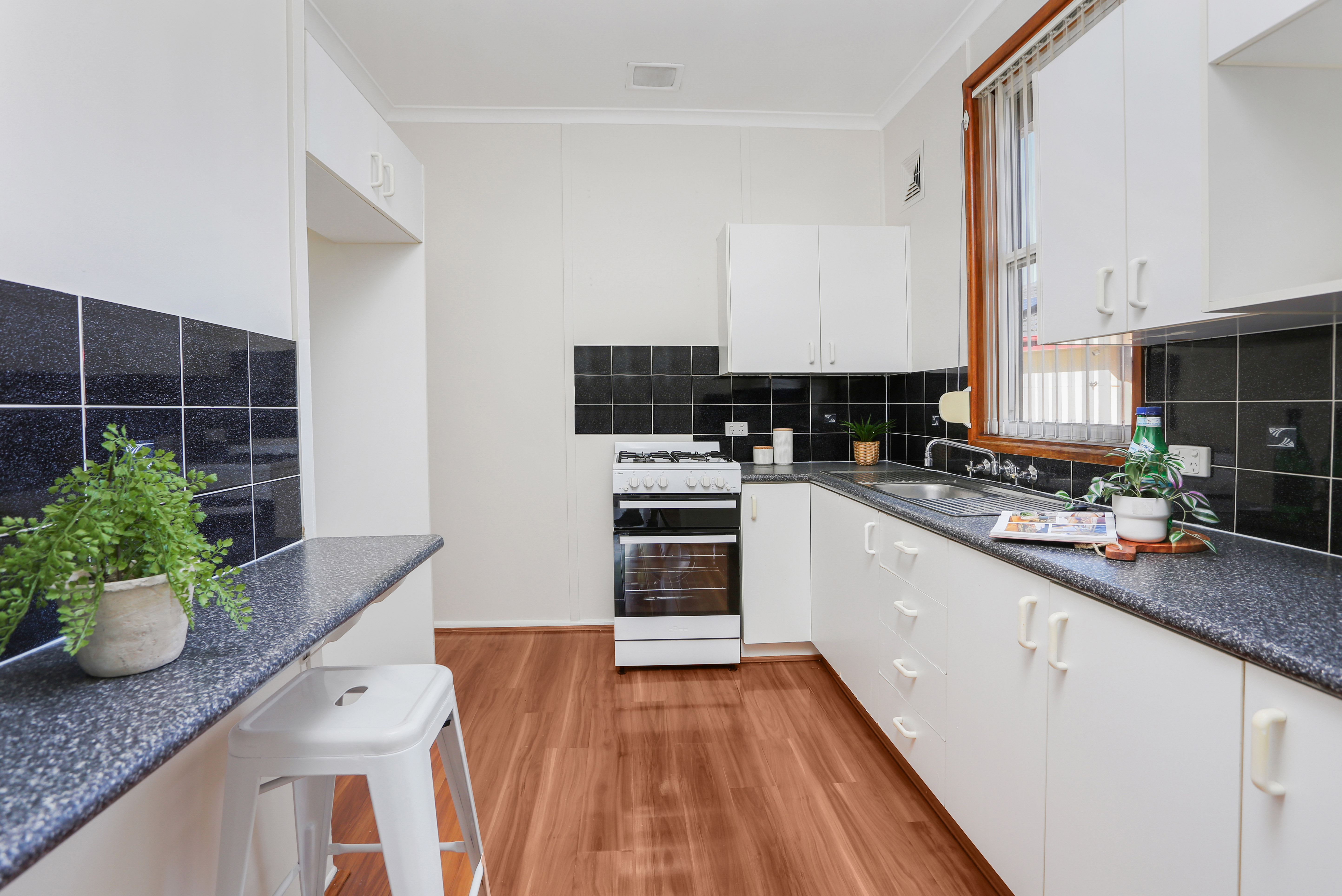 37 KOORABEL ROAD, Lalor Park NSW 2147 - Image 2