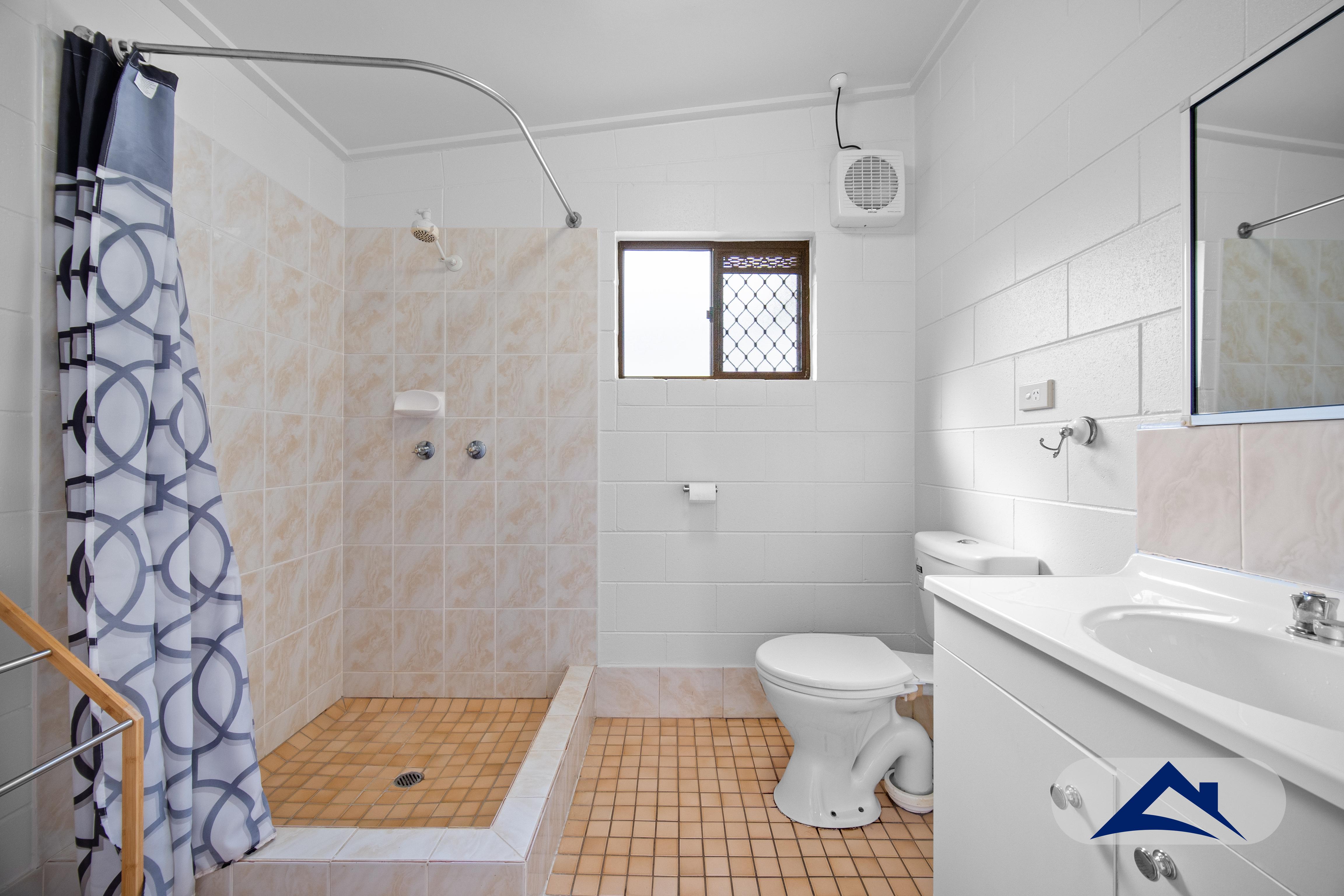 9 ANGELA STREET, Woree QLD 4868 - Image 10
