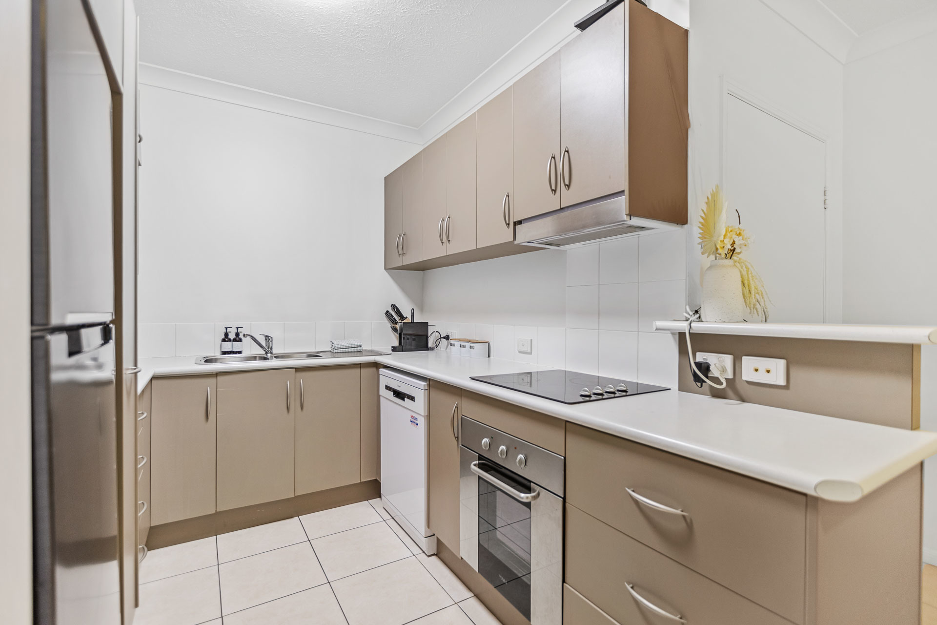 2-bedroom unit at 13/164-172 Spence Street, Bungalow, QLD 4870, Cairns, Queensland