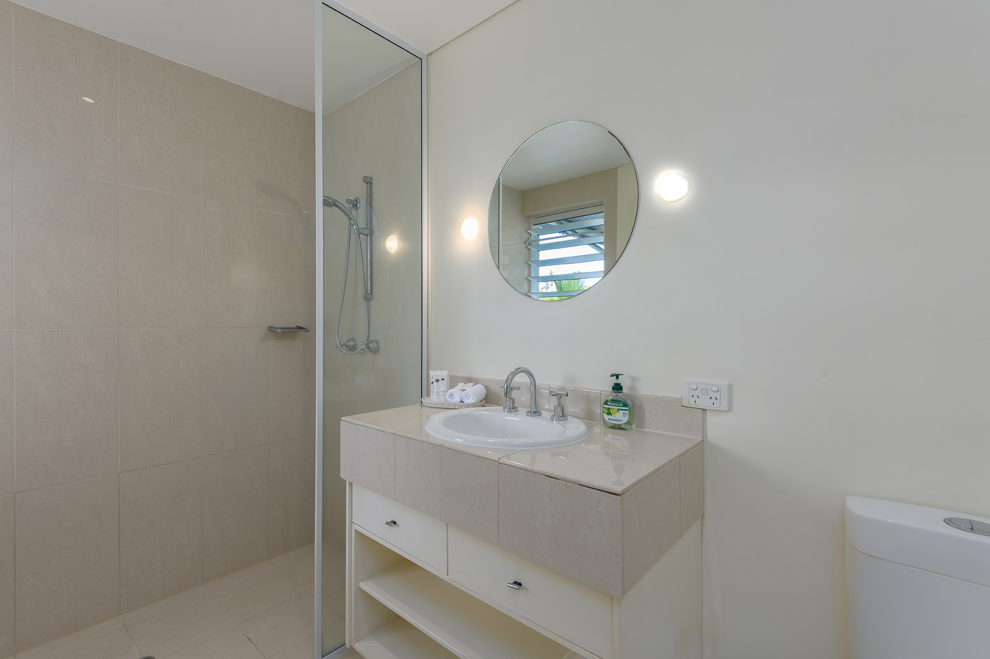 2-bedroom unit at 15/7 Davidson Street, Port Douglas, QLD 4877, Douglas, Queensland